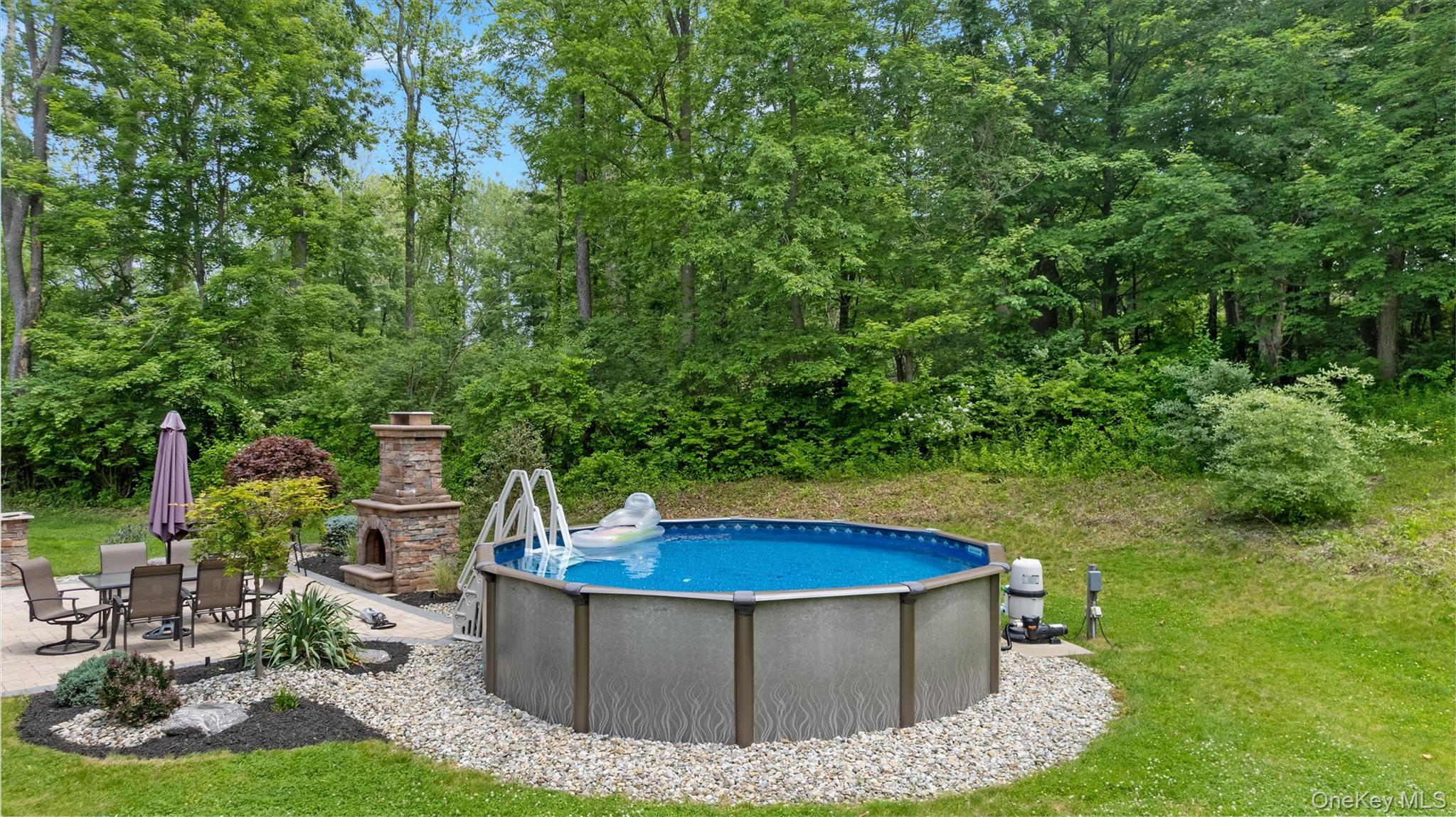 1 Hidden Hills Court, Warwick, NY 10990