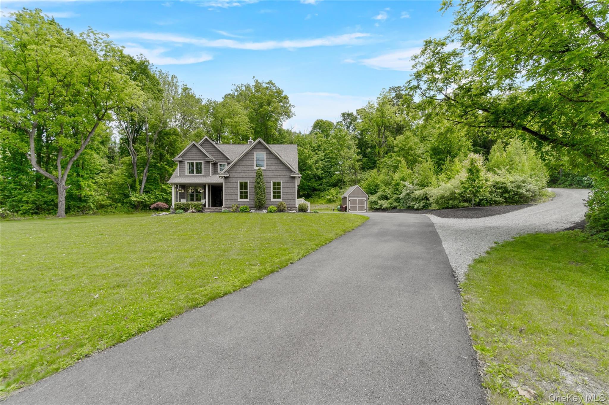 1 Hidden Hills Court, Warwick, NY 10990