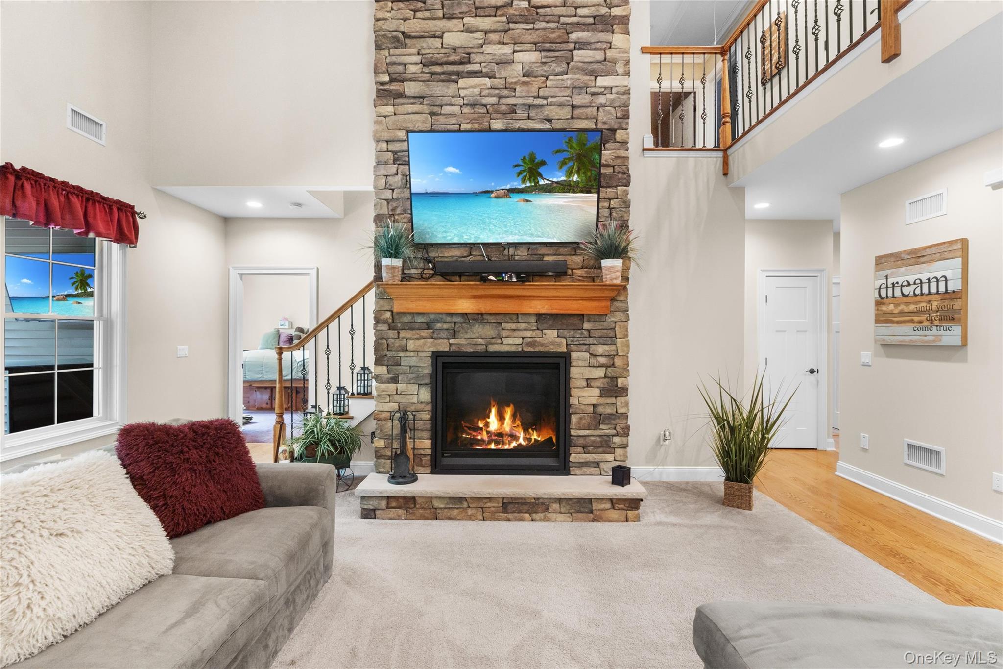 1 Hidden Hills Court, Warwick, NY 10990