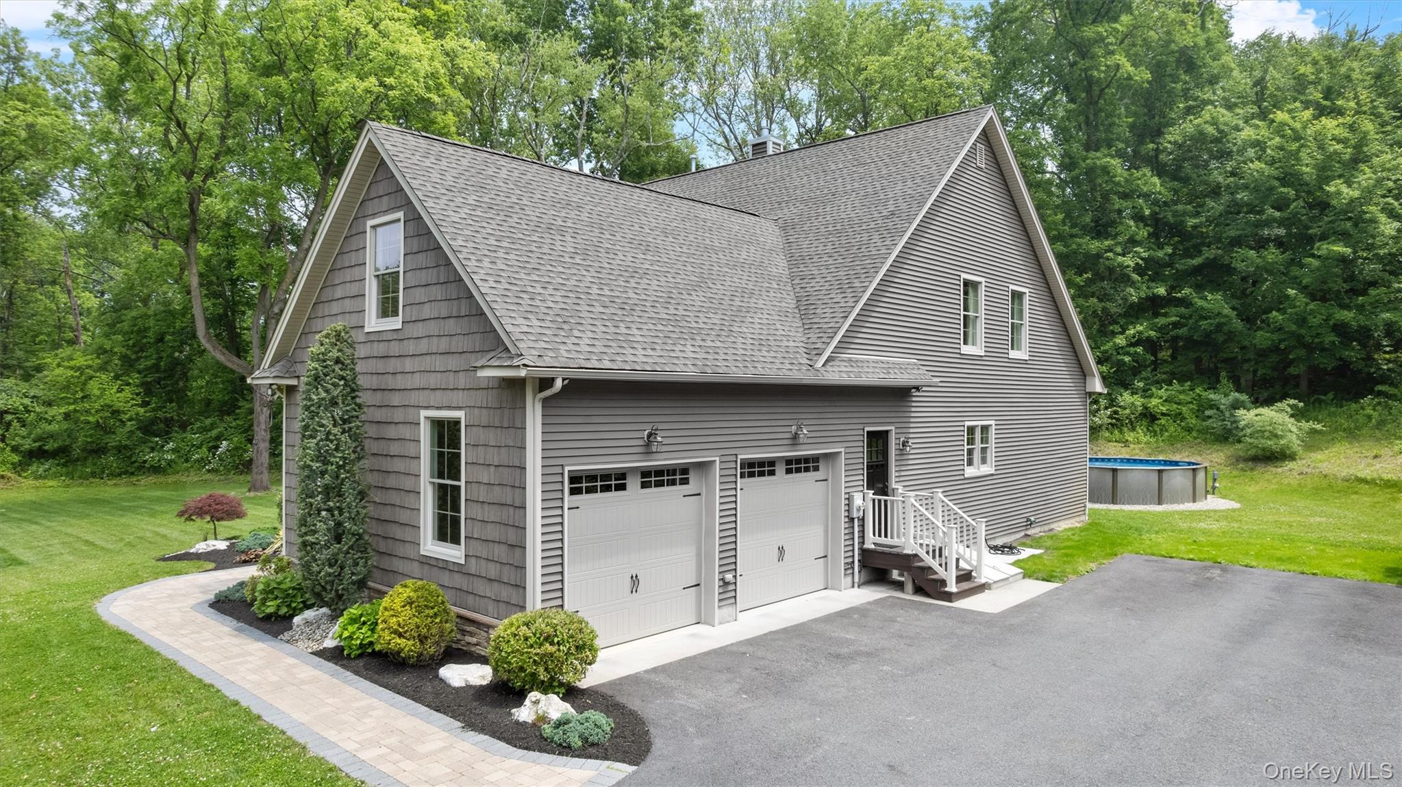 1 Hidden Hills Court, Warwick, NY 10990