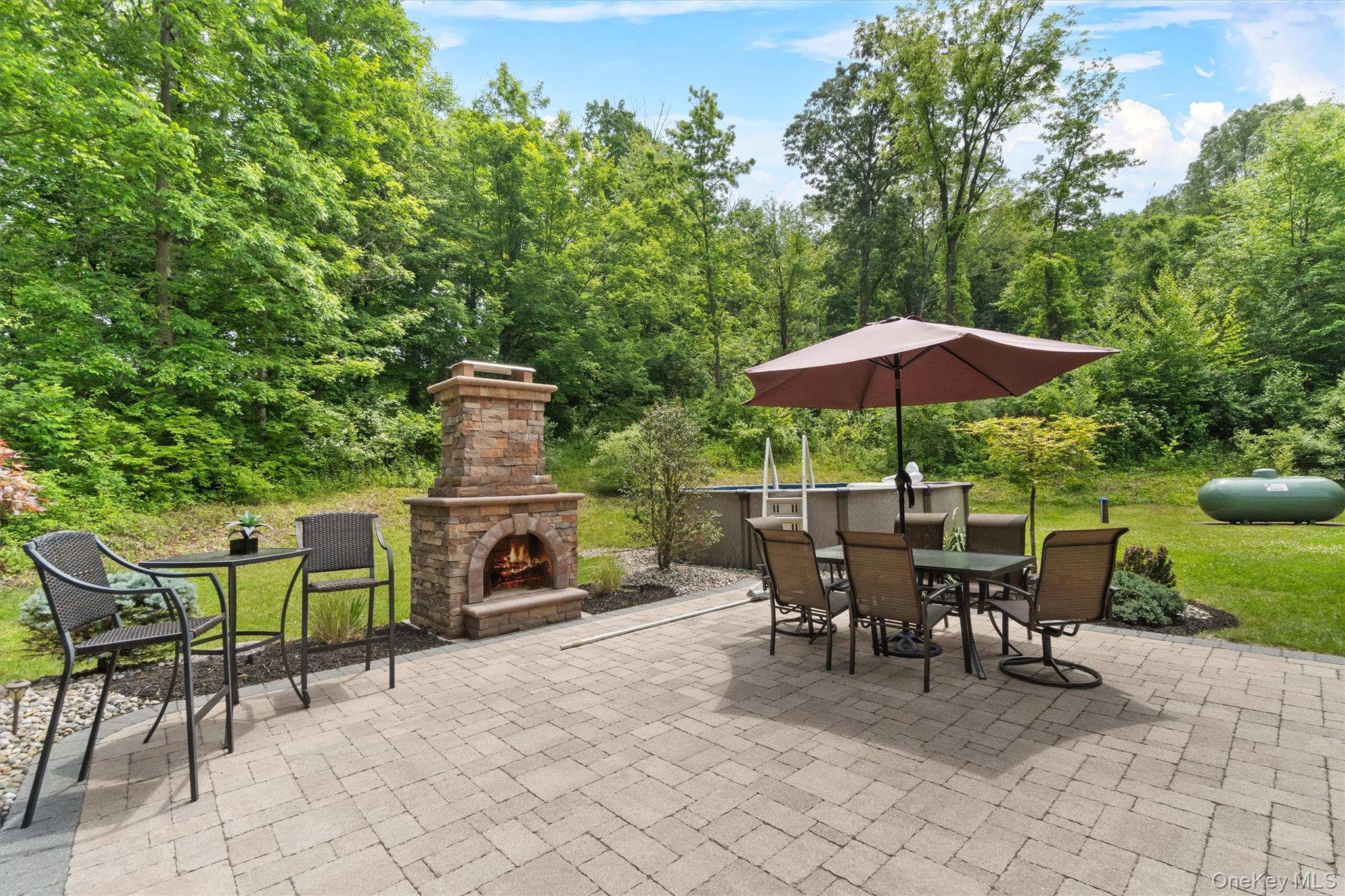 1 Hidden Hills Court, Warwick, NY 10990