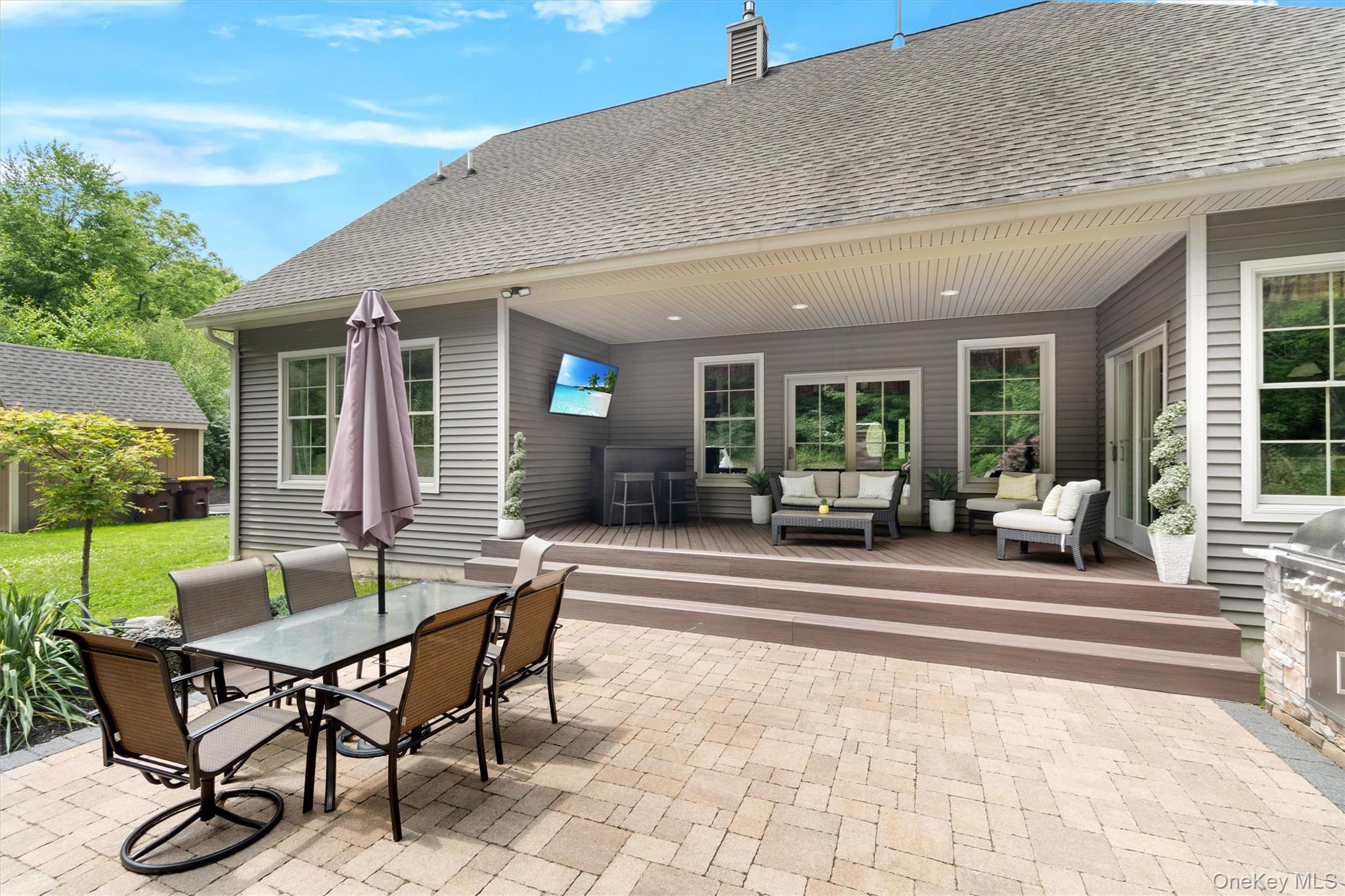 1 Hidden Hills Court, Warwick, NY 10990