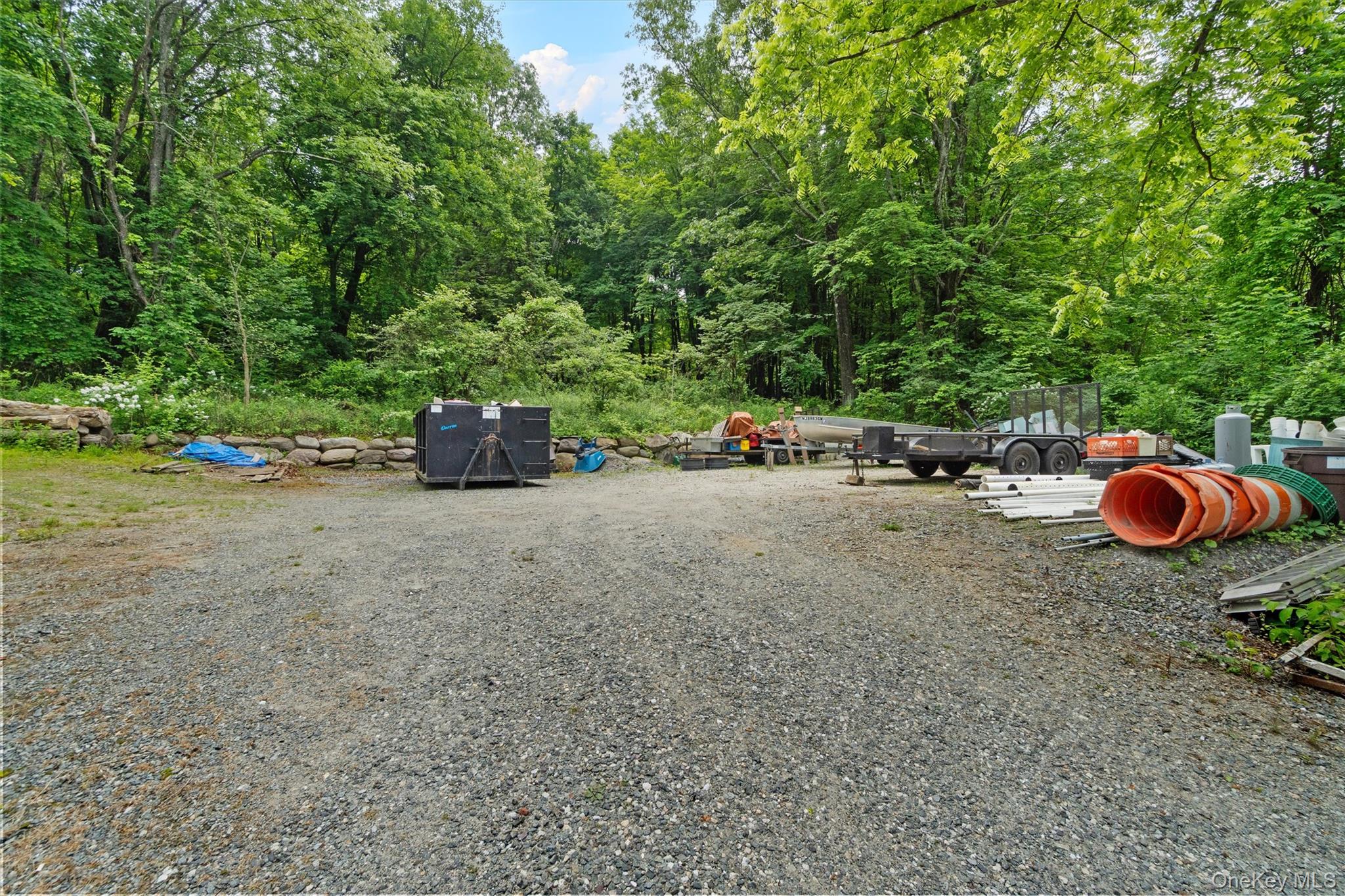 1 Hidden Hills Court, Warwick, NY 10990