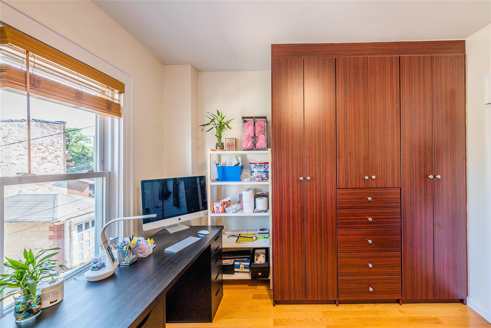 19934 34th Avenue, Flushing, NY 11358