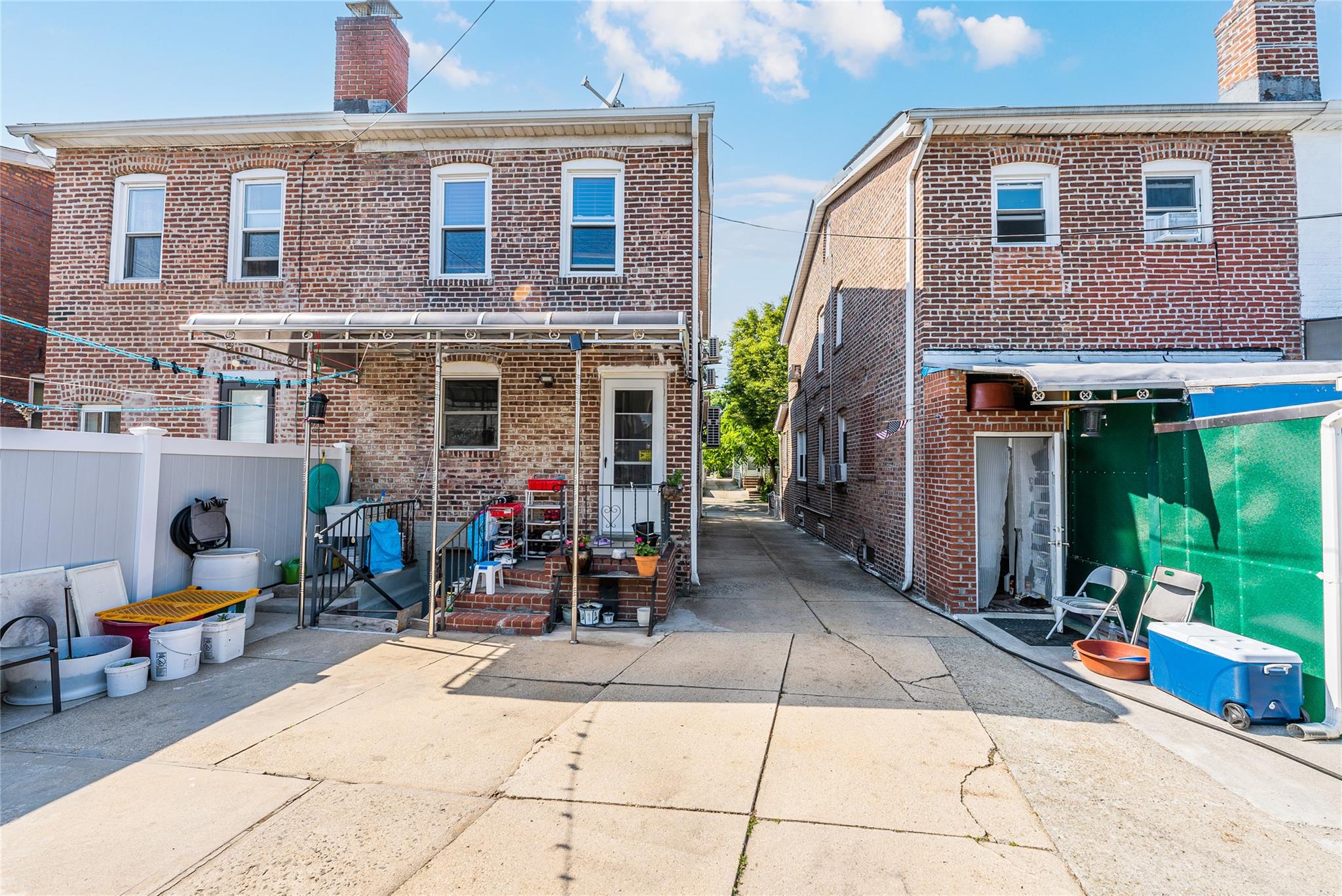 19934 34th Avenue, Flushing, NY 11358