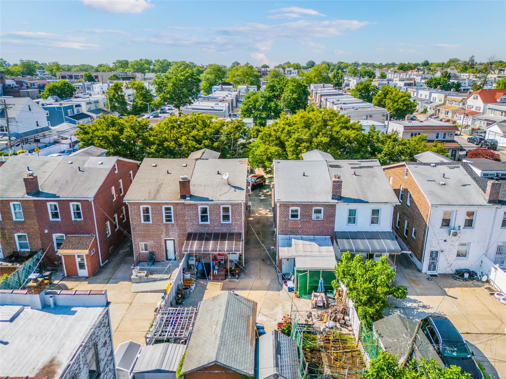 19934 34th Avenue, Flushing, NY 11358