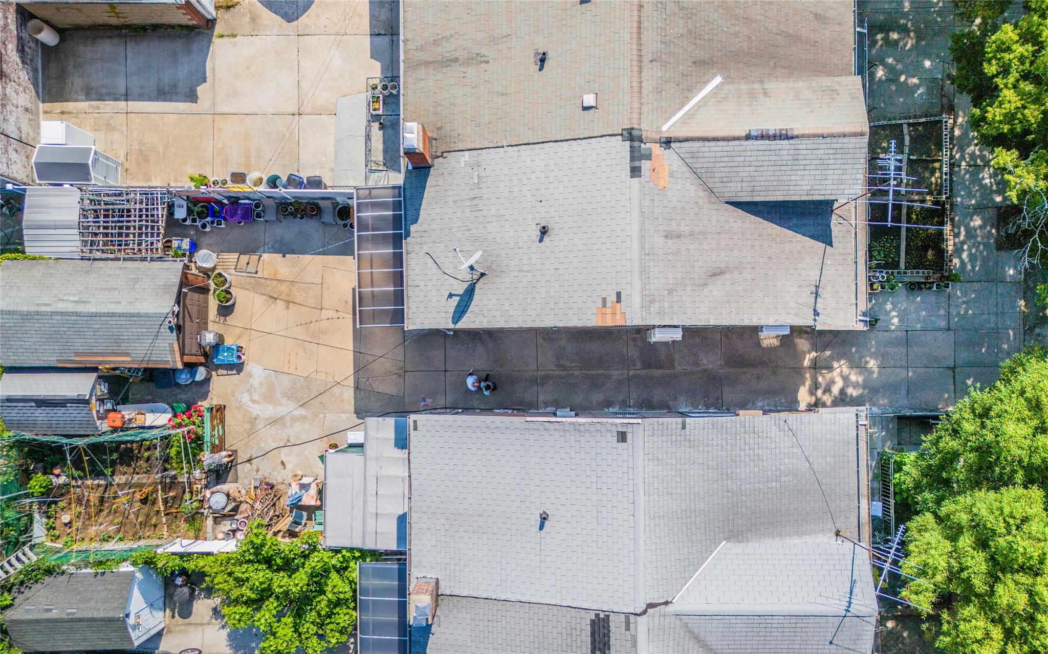 19934 34th Avenue, Flushing, NY 11358