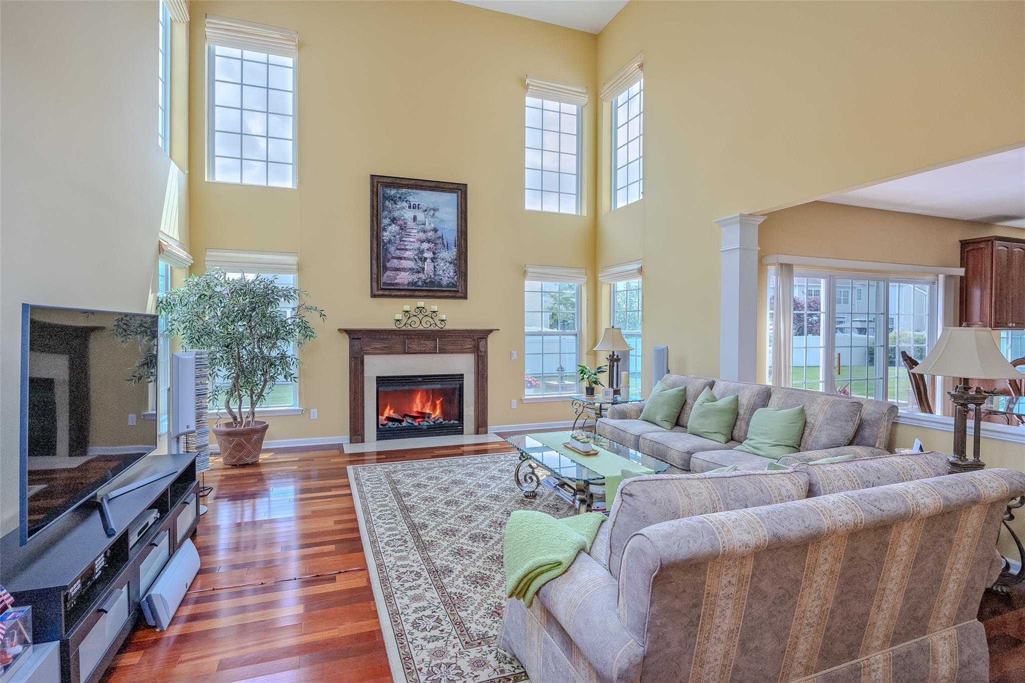 9 Avolet Court, Mount Sinai, NY 11766