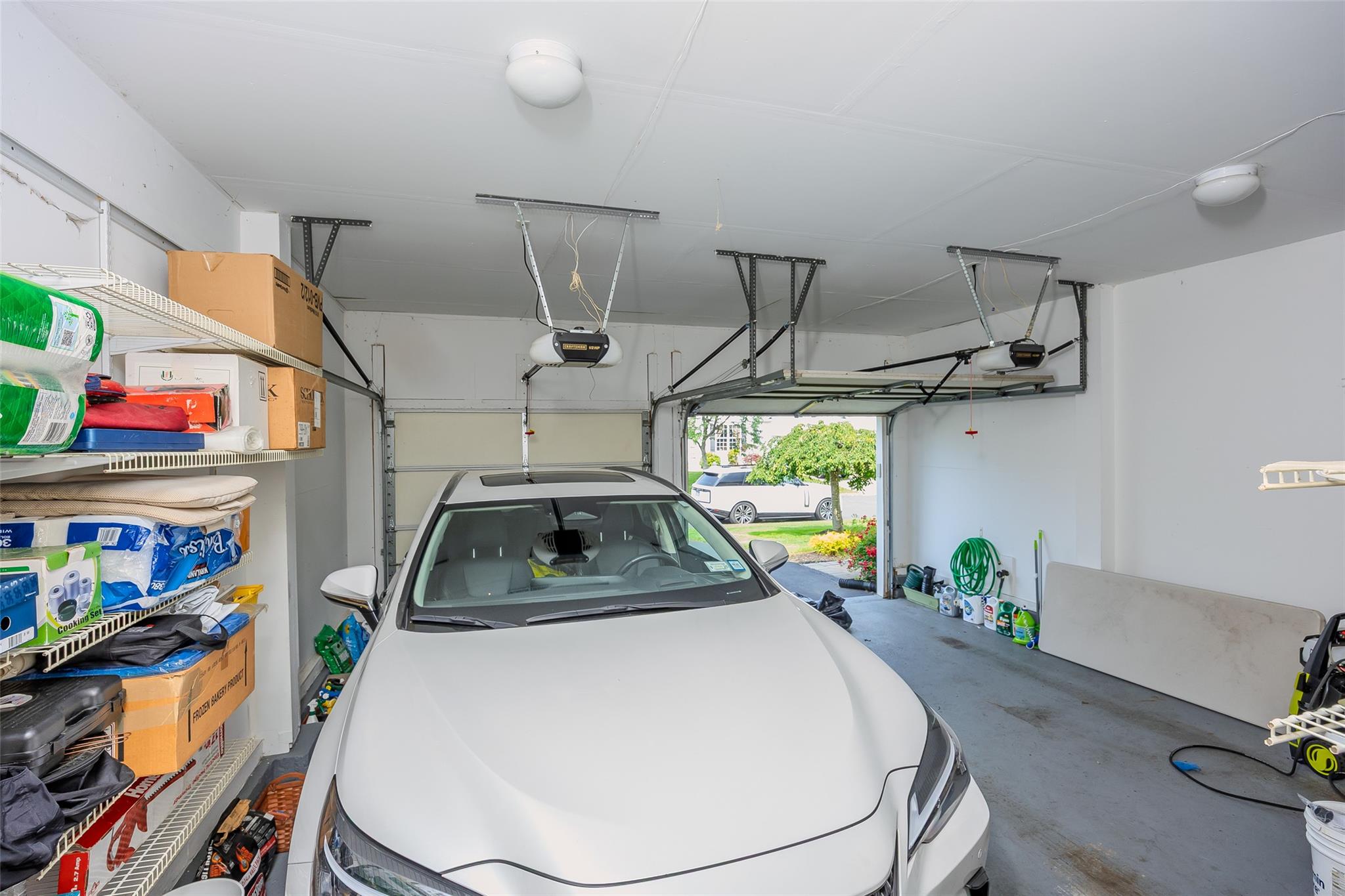 9 Avolet Court, Mount Sinai, NY 11766