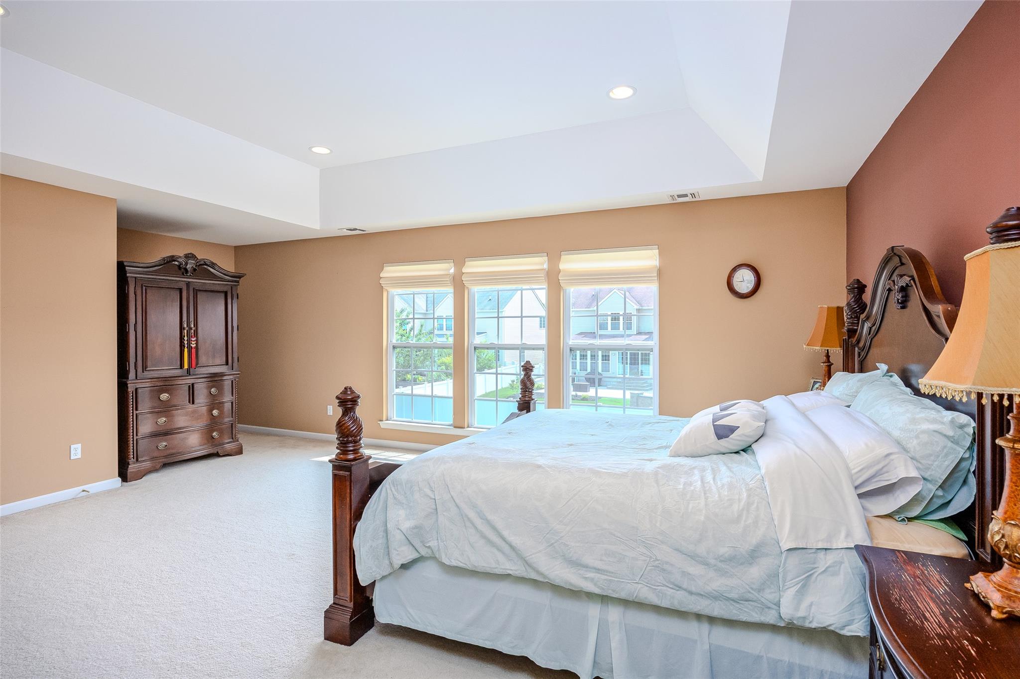 9 Avolet Court, Mount Sinai, NY 11766