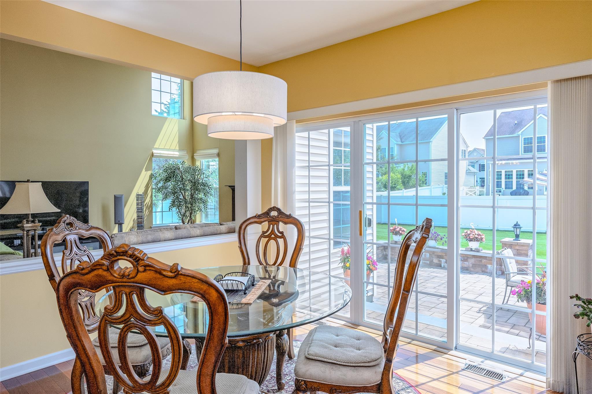 9 Avolet Court, Mount Sinai, NY 11766