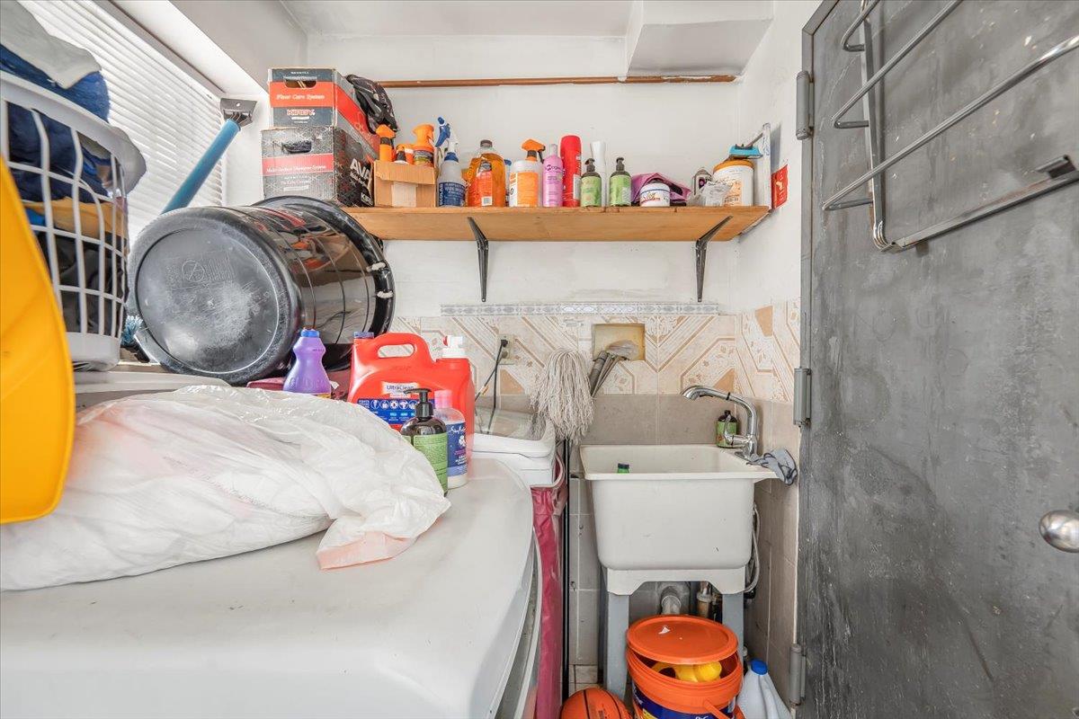 4352 Baychester Avenue, Bronx, NY 10466