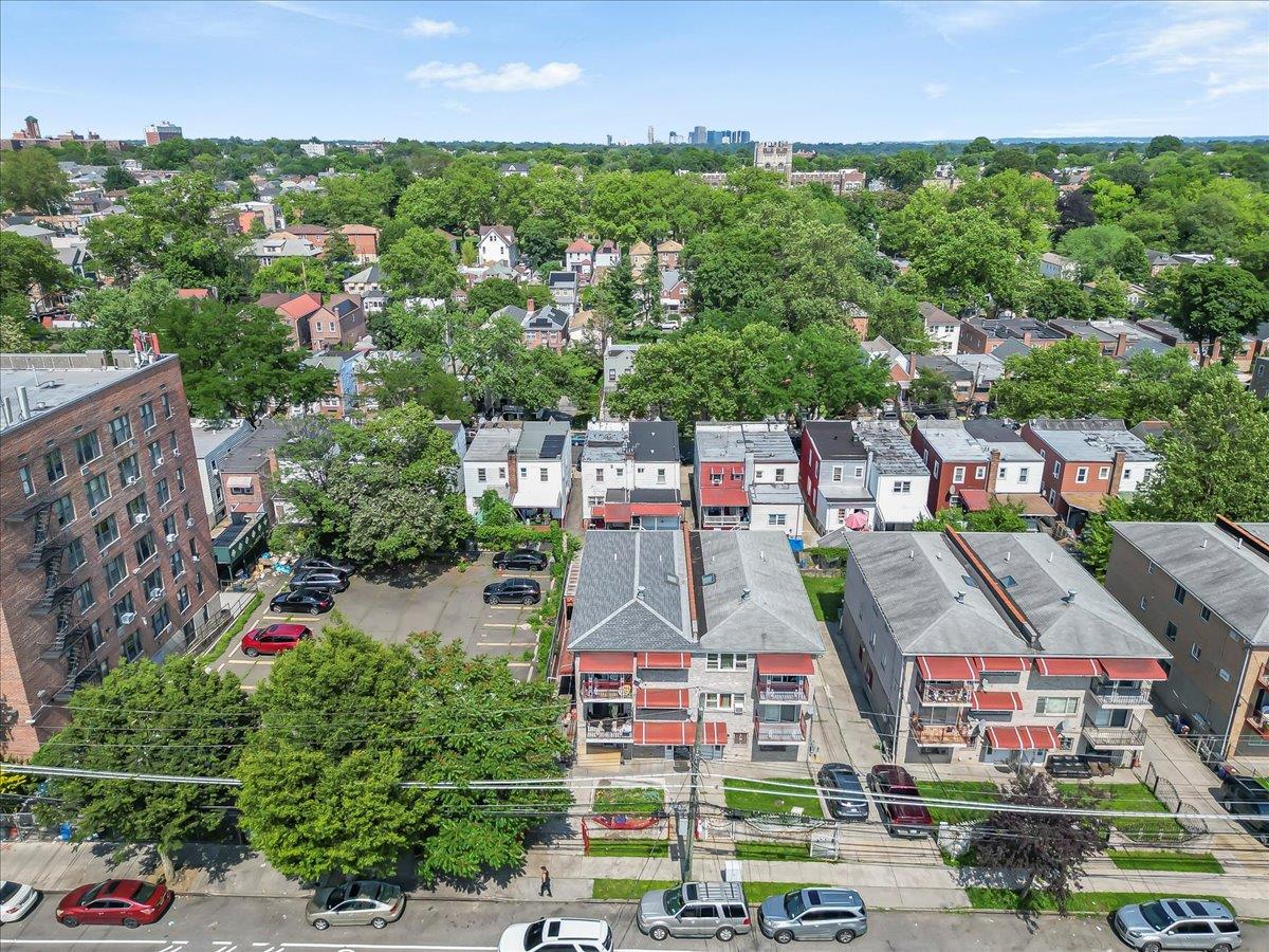 4352 Baychester Avenue, Bronx, NY 10466