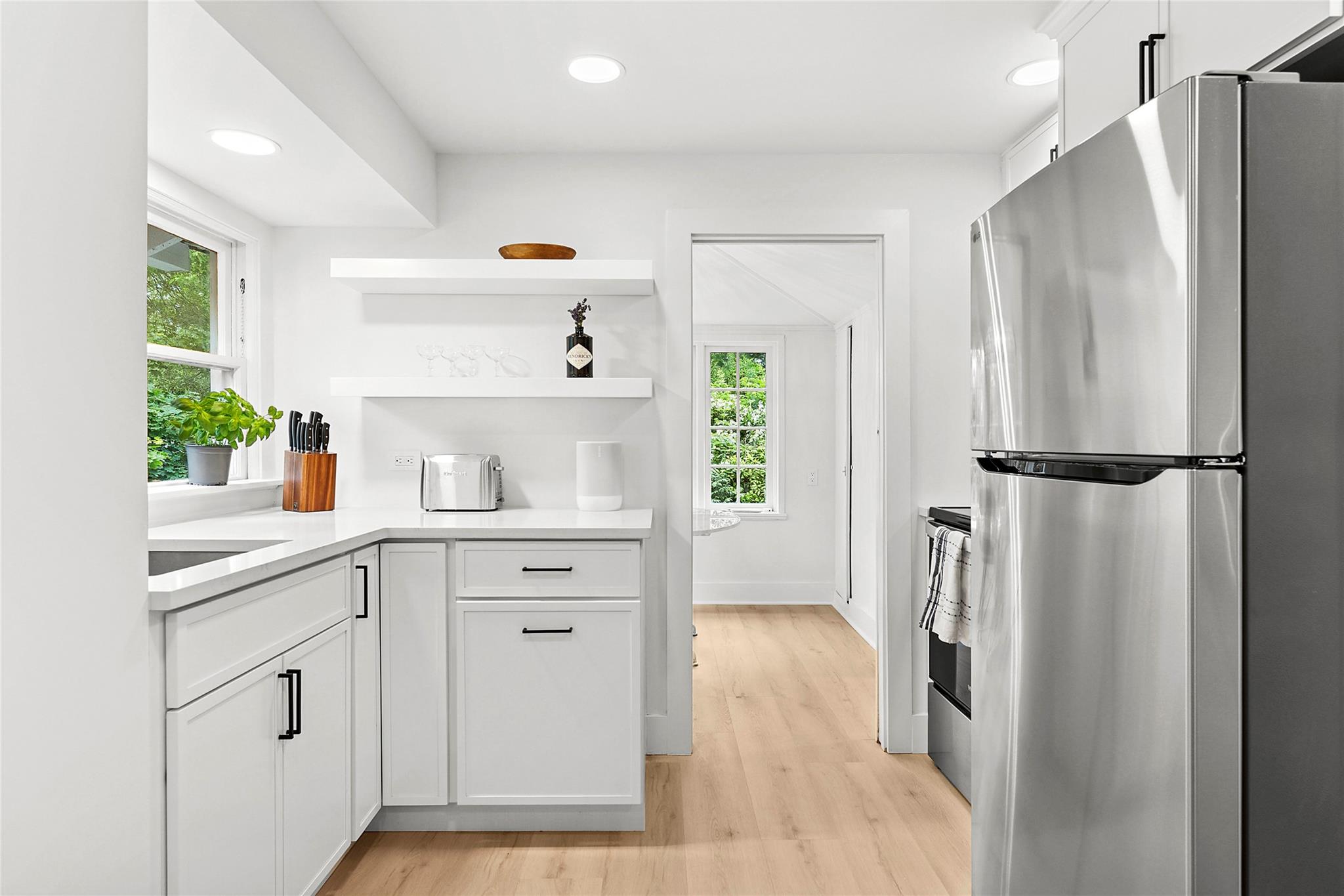 35 Woodland Avenue # Apartment 2, Westhampton Beach, NY 11978