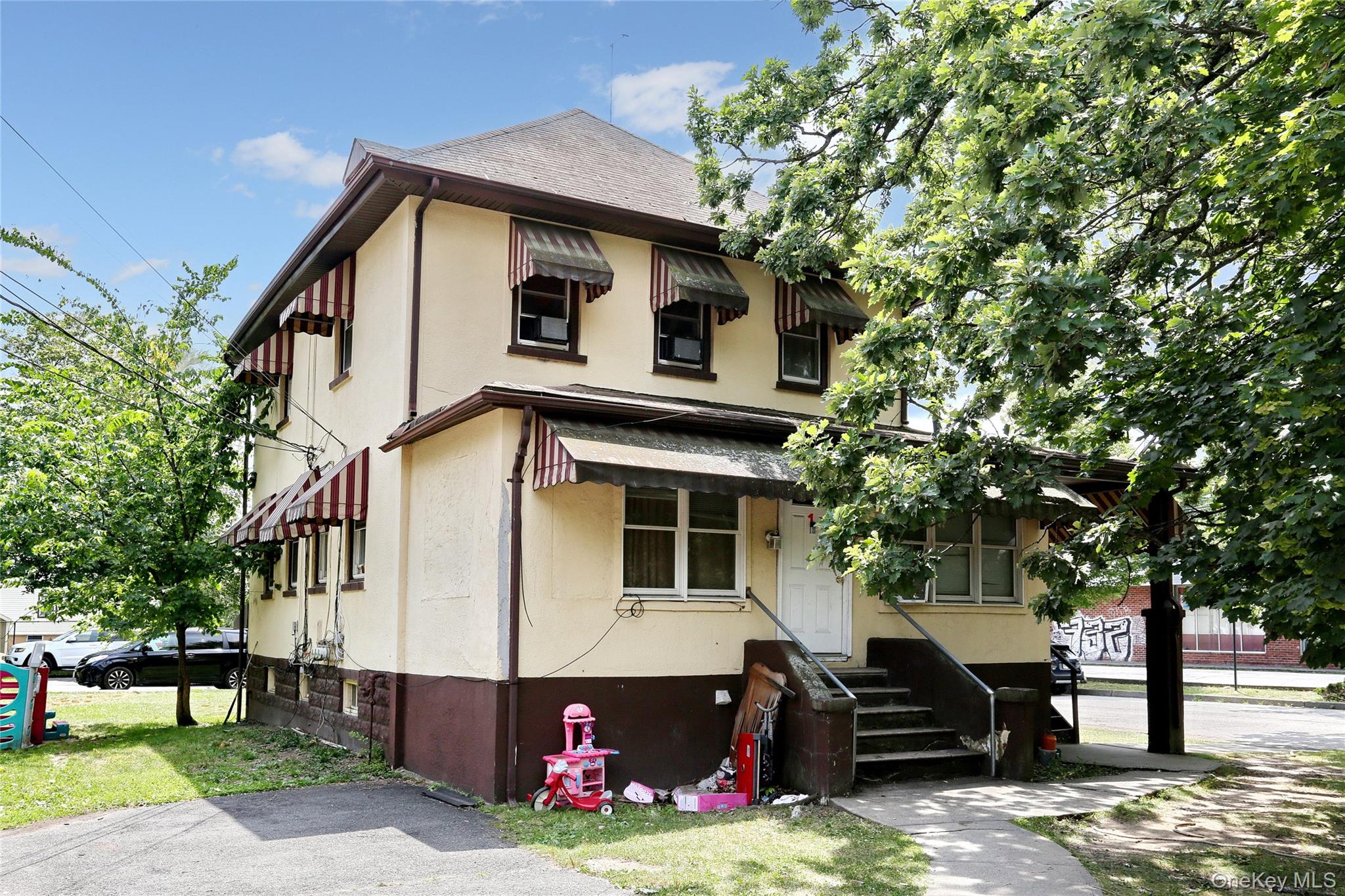 Spring Valley, NY 10977