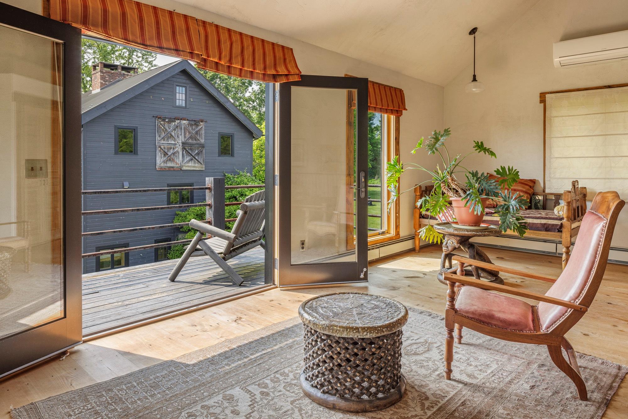 114 Best Lane, Germantown, NY 12526