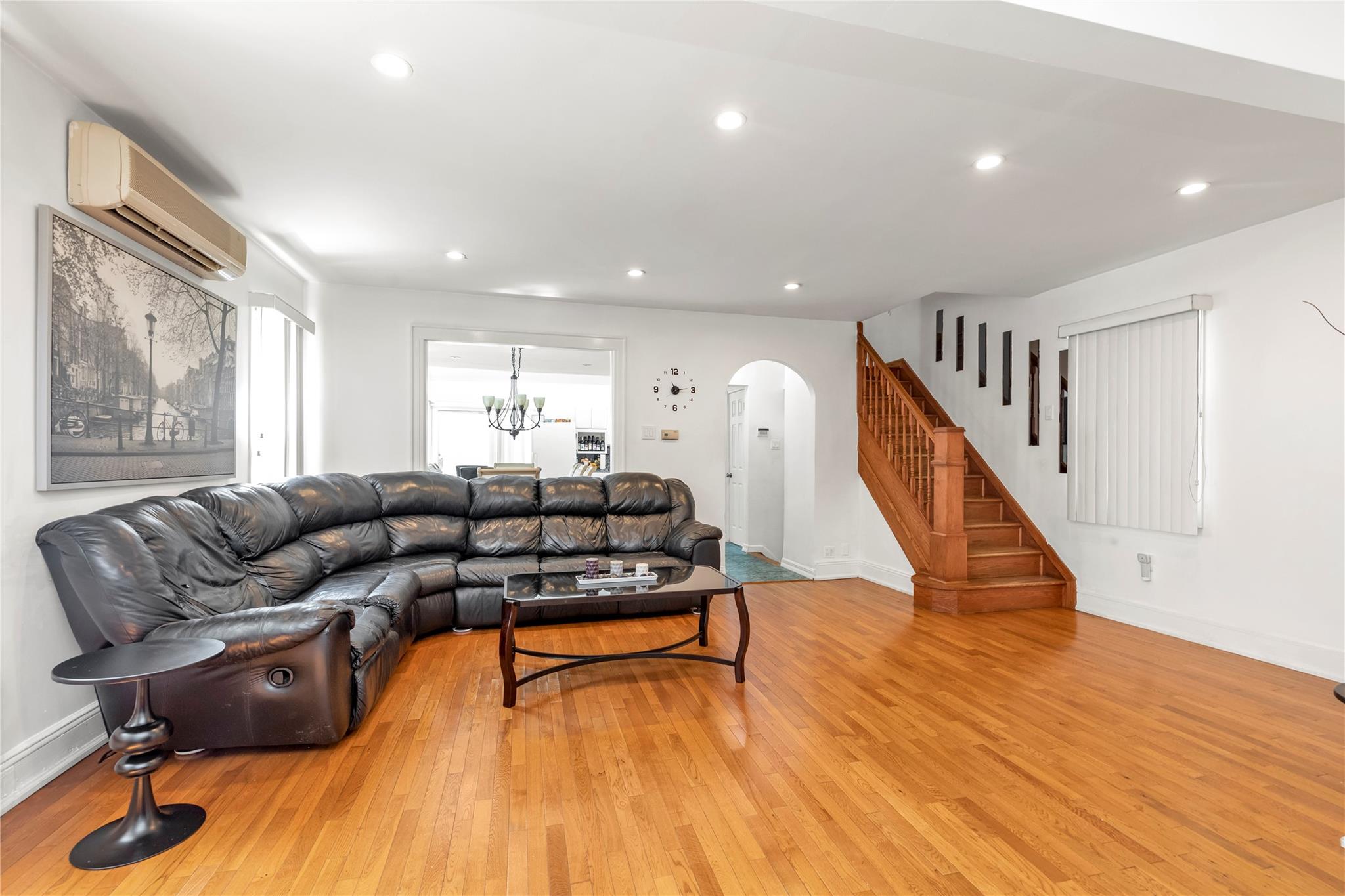 181 Oak Street, West Hempstead, NY 11552