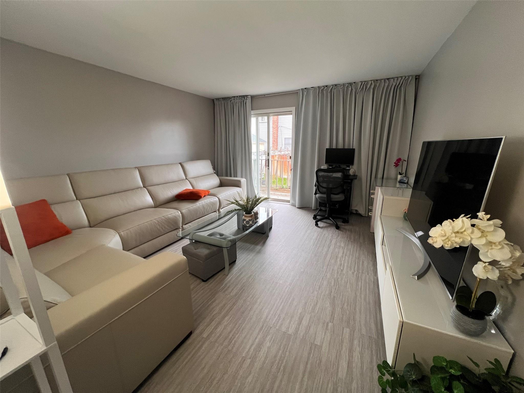 44 Cherry Lane, Carle Place, NY 11514