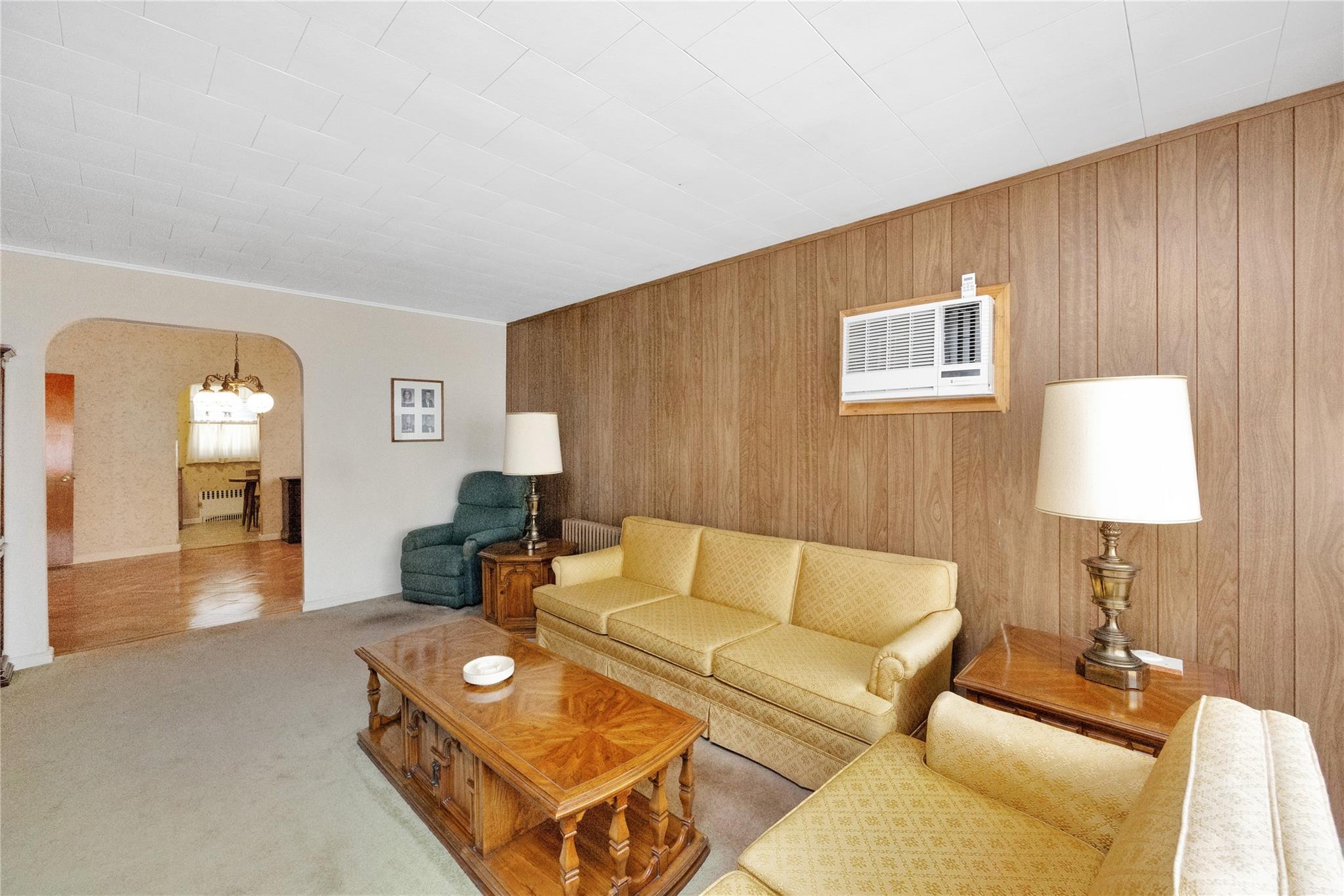 6438 60th Road, Maspeth, NY 11378