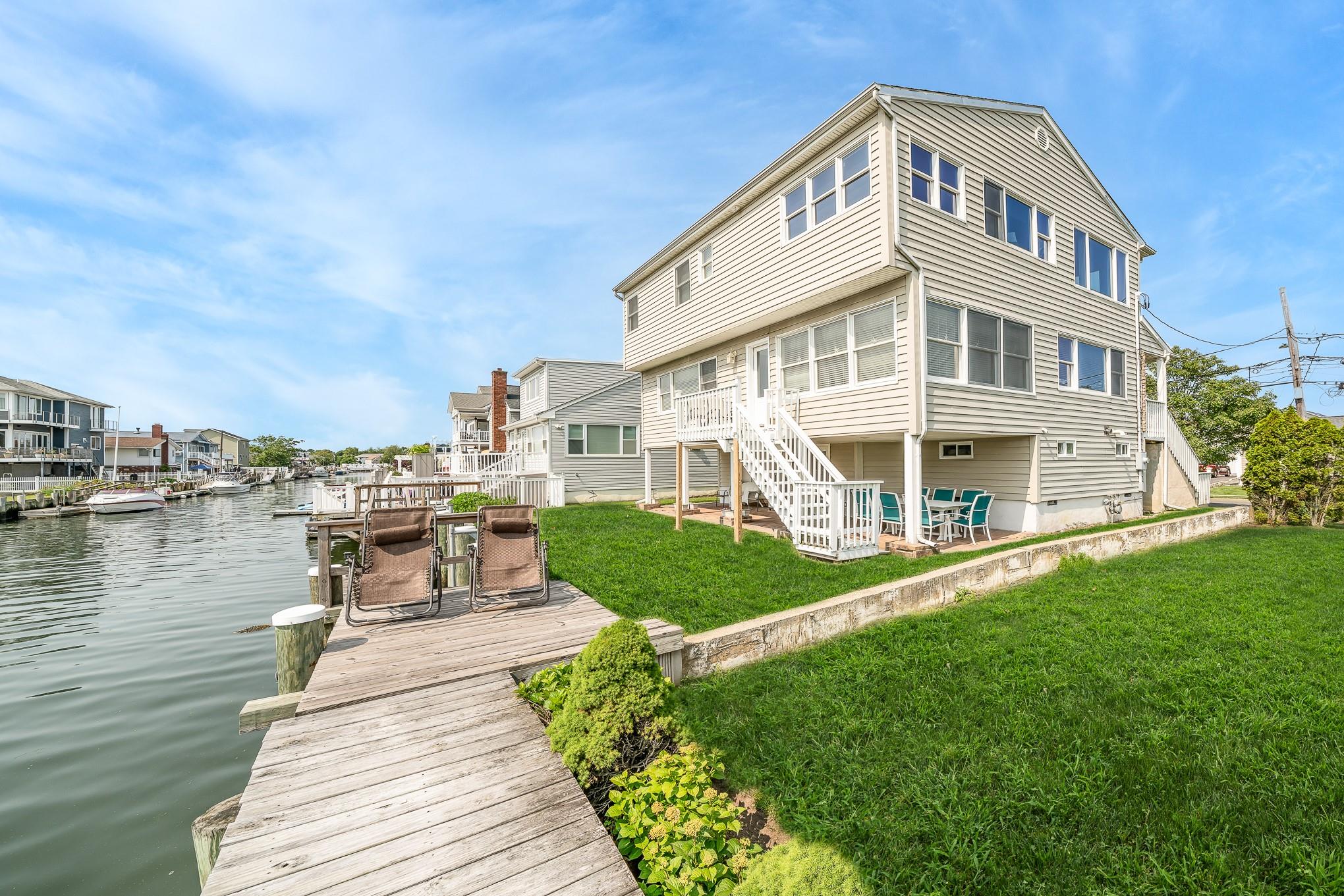 106 Irving Avenue, Freeport, NY 11520