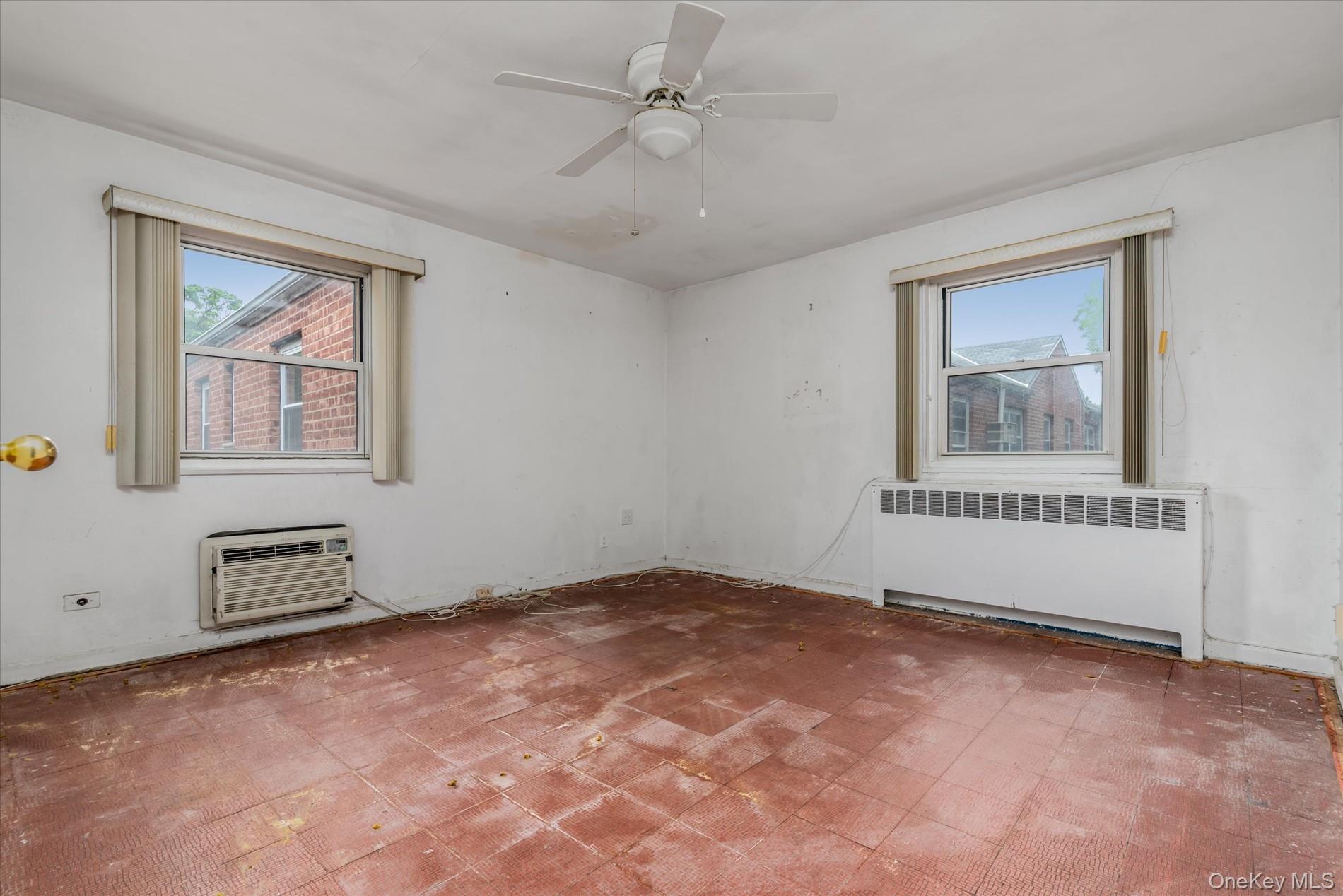 81-29 156Th Avenue # 4, Howard Beach, NY 11414