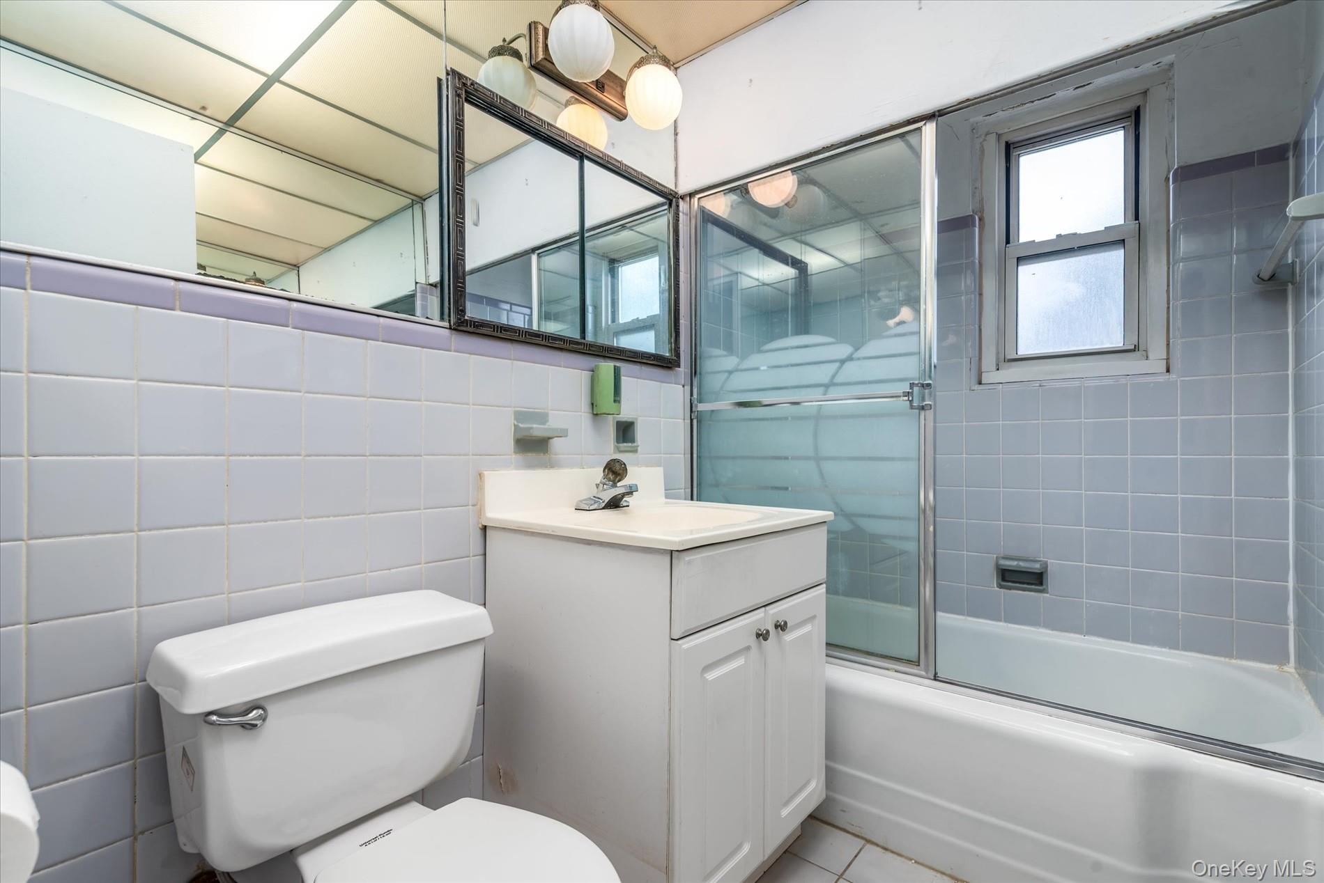 81-29 156Th Avenue # 4, Howard Beach, NY 11414