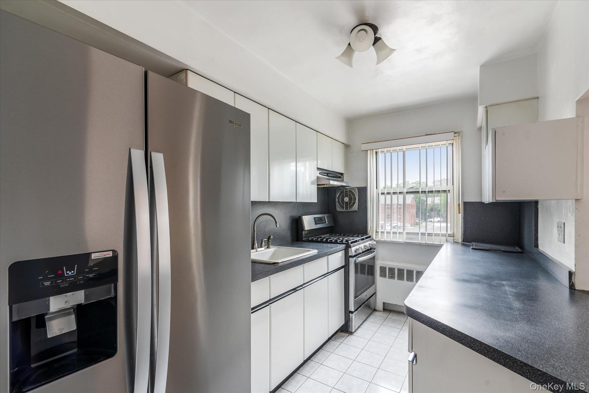 81-29 156Th Avenue # 4, Howard Beach, NY 11414