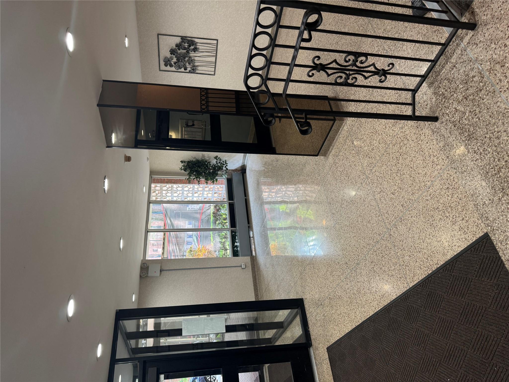 83-60 118th Street # 3E, Kew Gardens, NY 11415