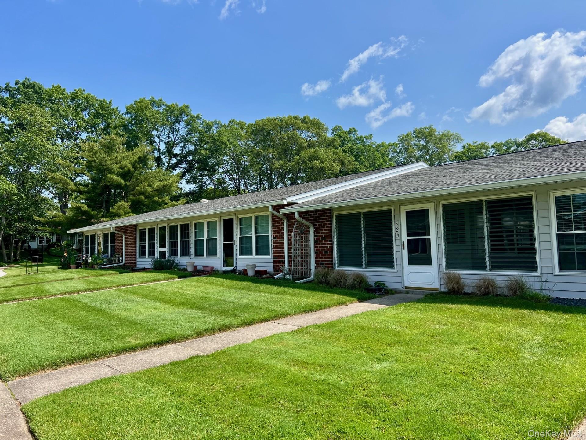 42D Trent Court # 42D, Ridge, NY 11961
