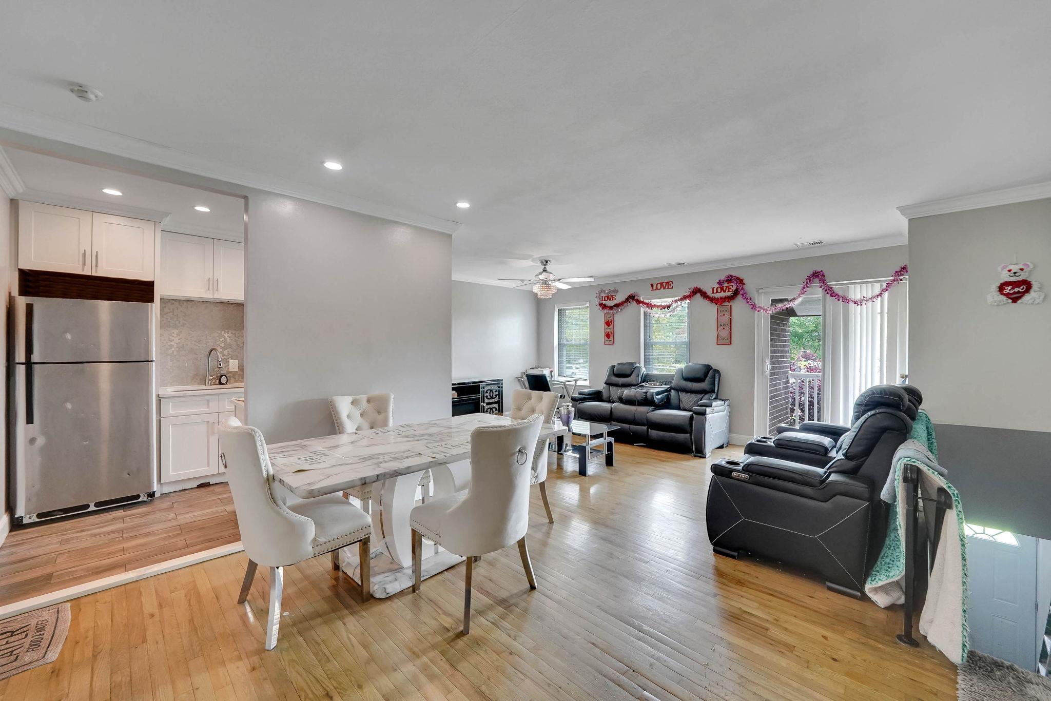 43 Artist Lake Drive, Middle Island, NY 11953