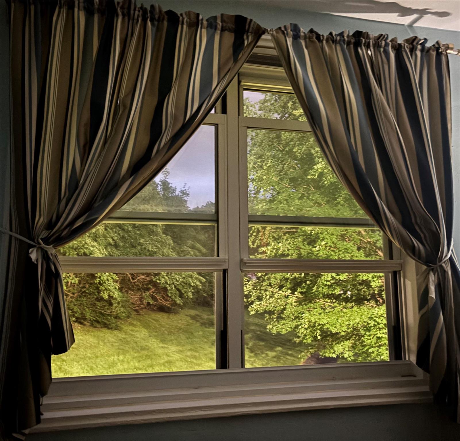 98 DeHaven Drive # 1F, Yonkers, NY 10703