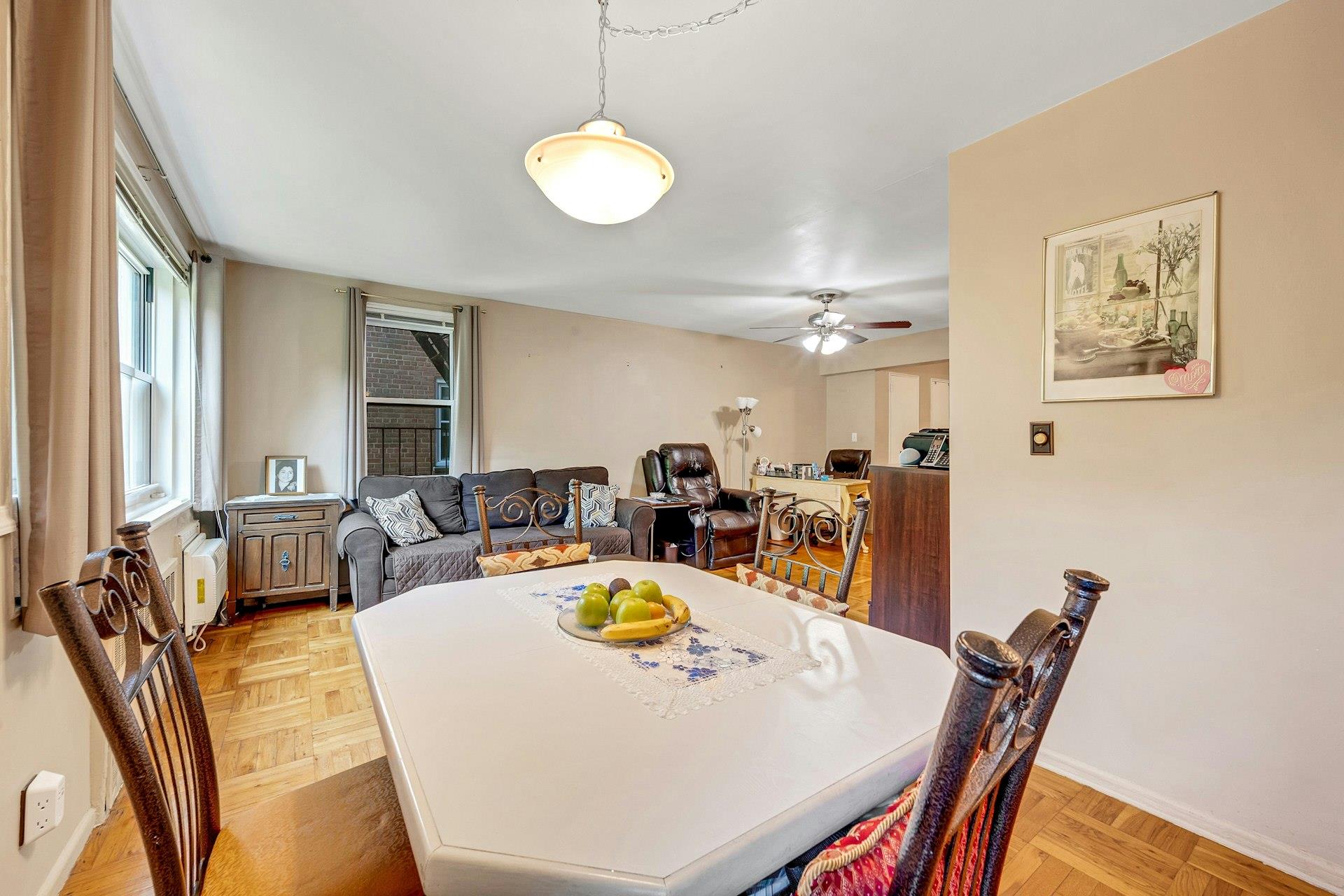 98 DeHaven Drive # 1F, Yonkers, NY 10703