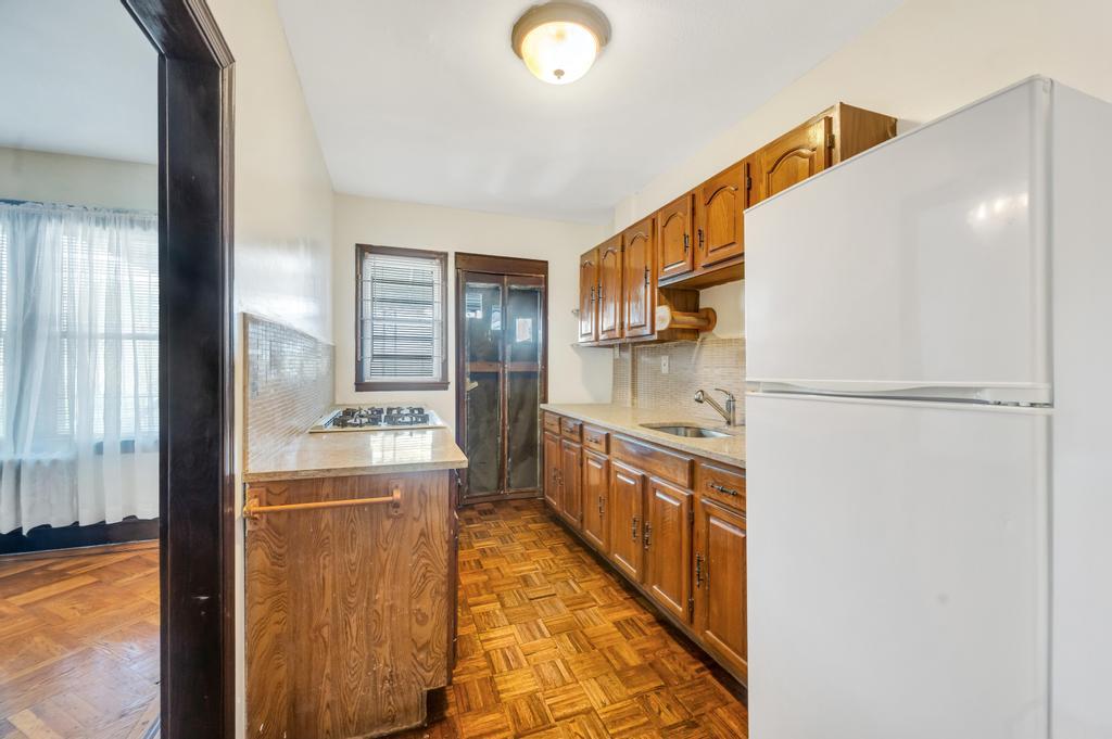 11467 202nd Street, Saint Albans, NY 11412