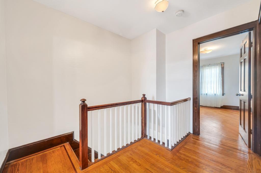 11467 202nd Street, Saint Albans, NY 11412