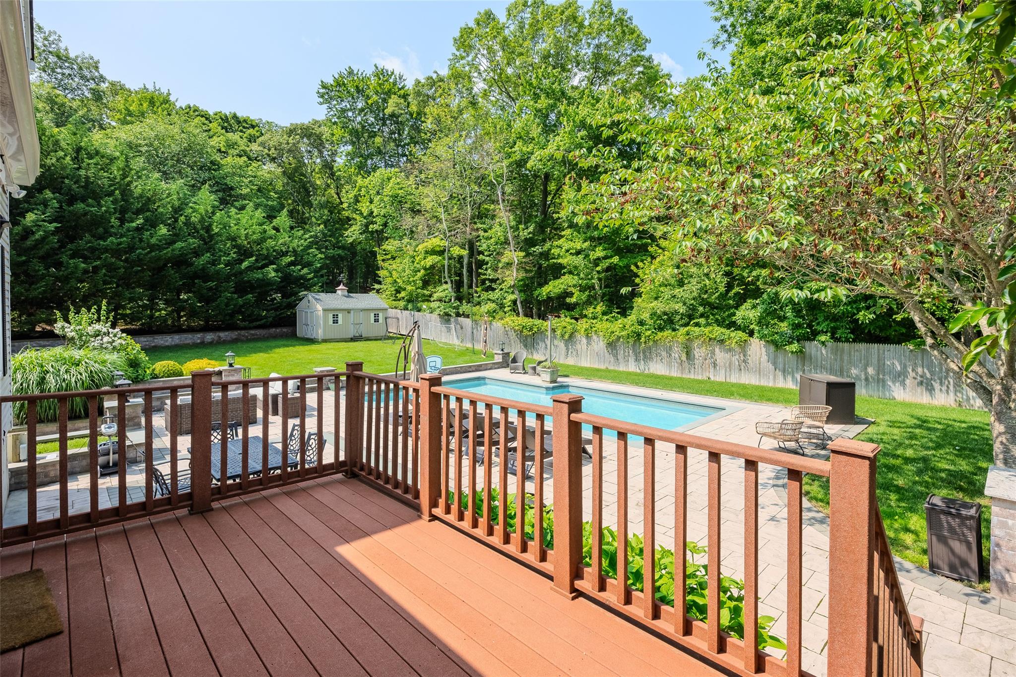 7 Long View Drive, Wading River, NY 11792