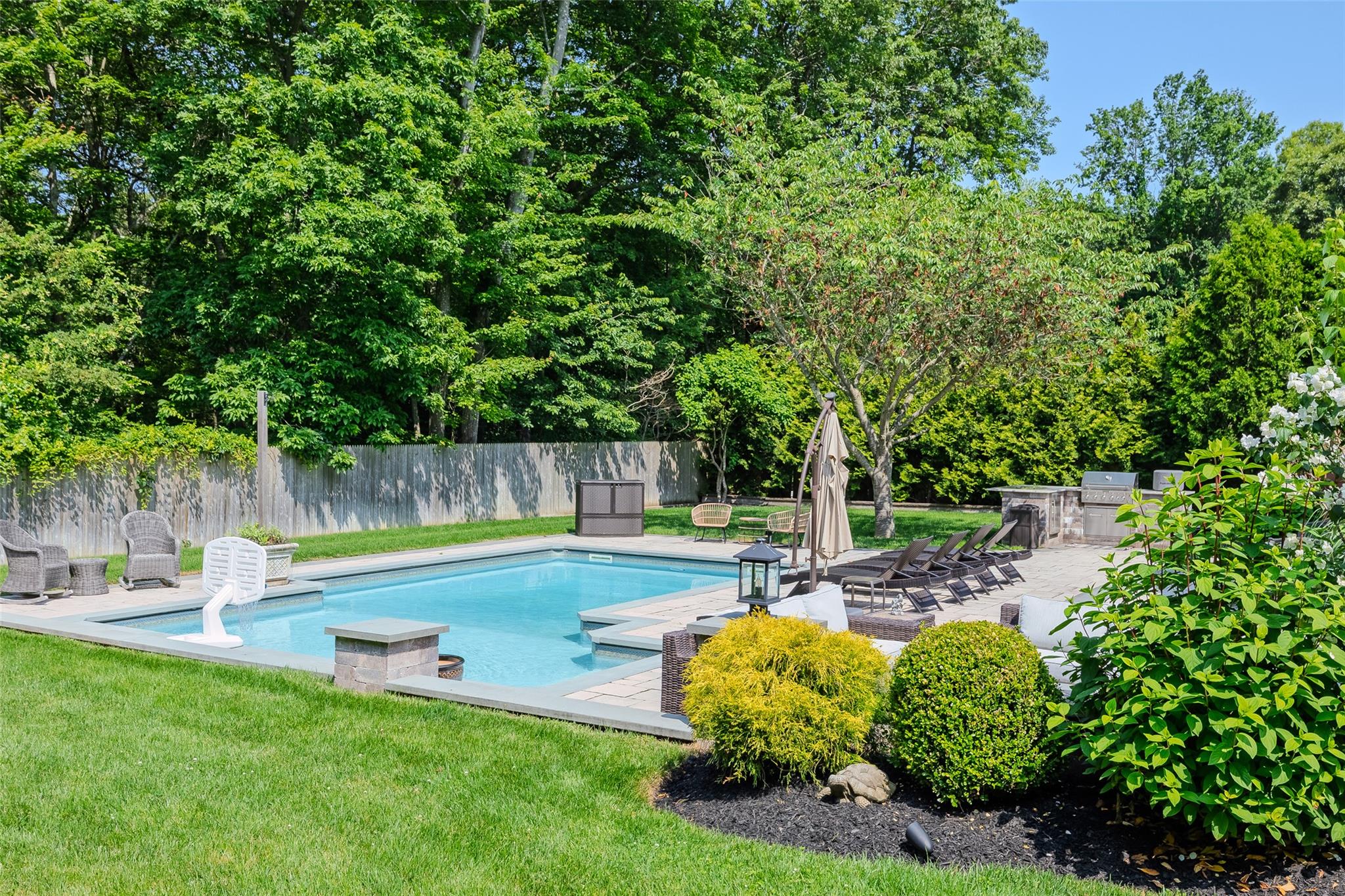 7 Long View Drive, Wading River, NY 11792