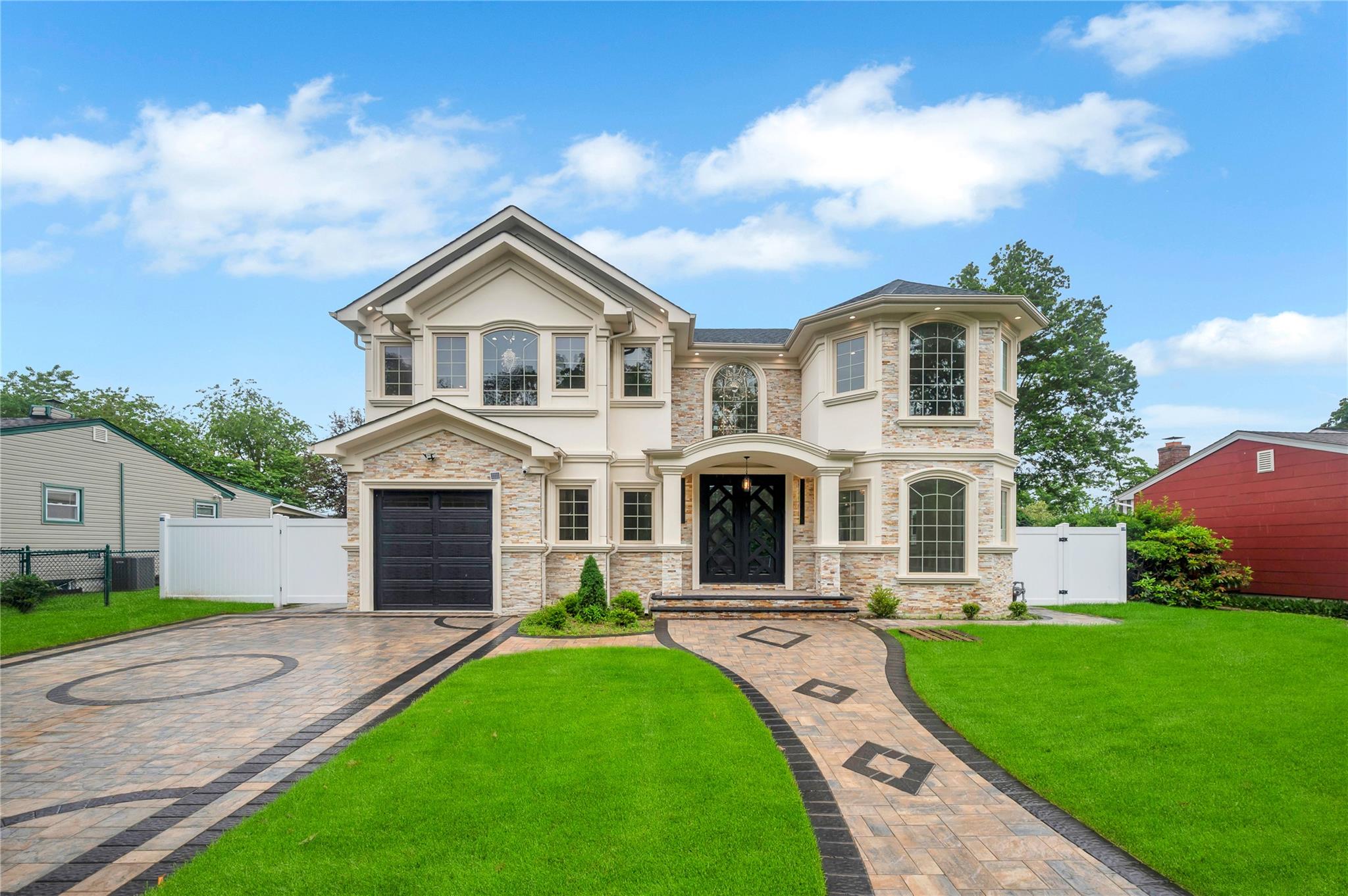 16 Violet Avenue, Hicksville, NY 11801