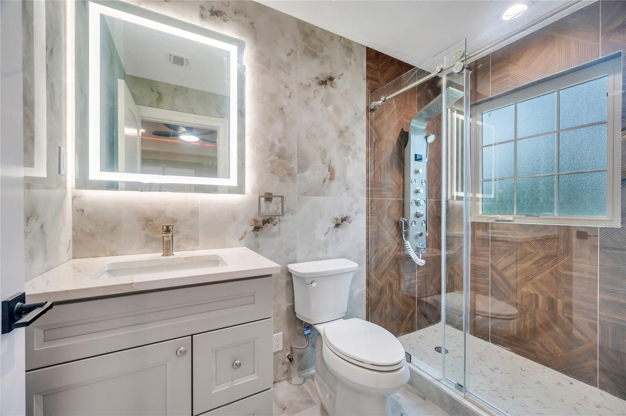 16 Violet Avenue, Hicksville, NY 11801