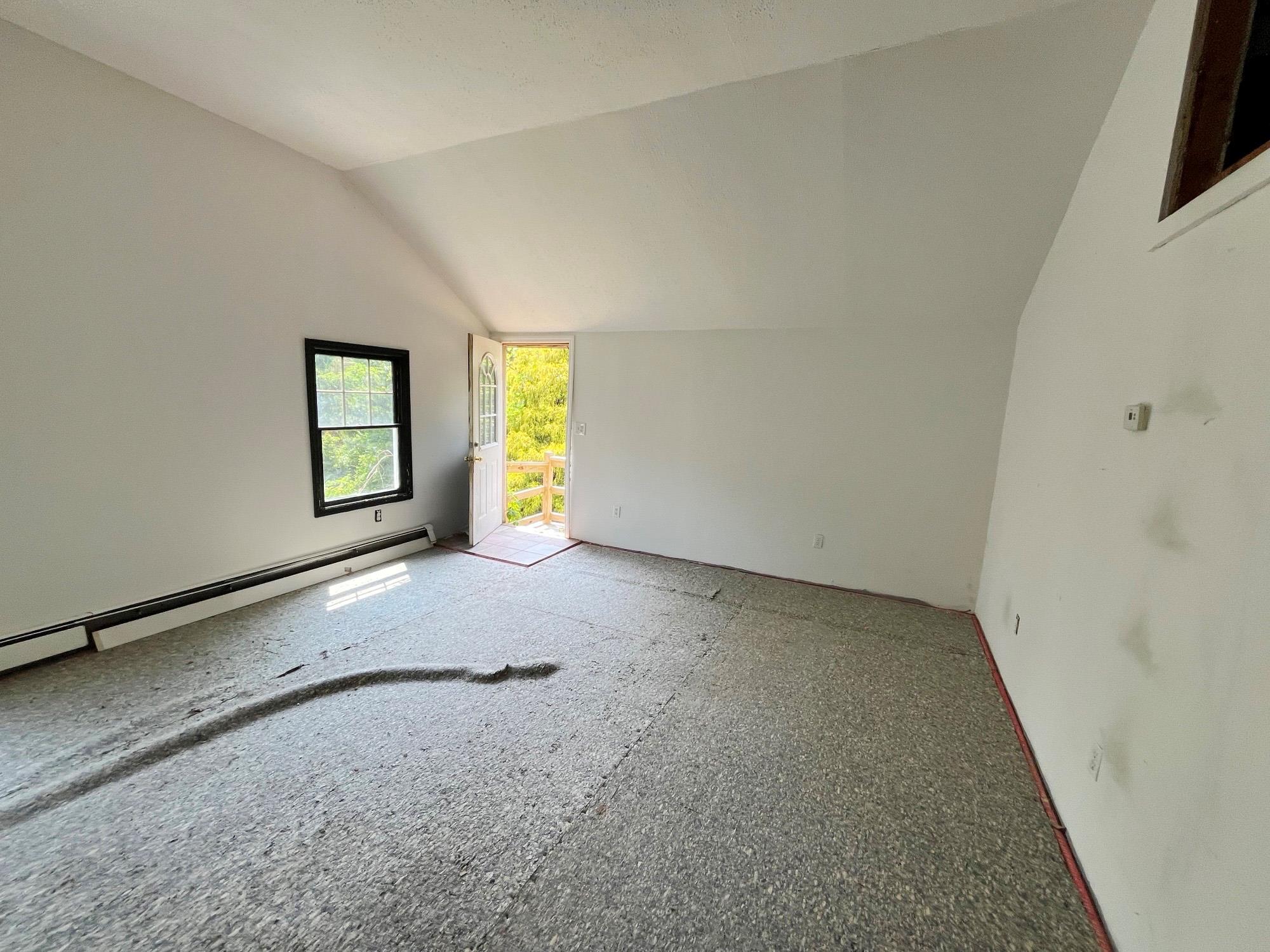 7 Senic Drive, Center Moriches, NY 11934