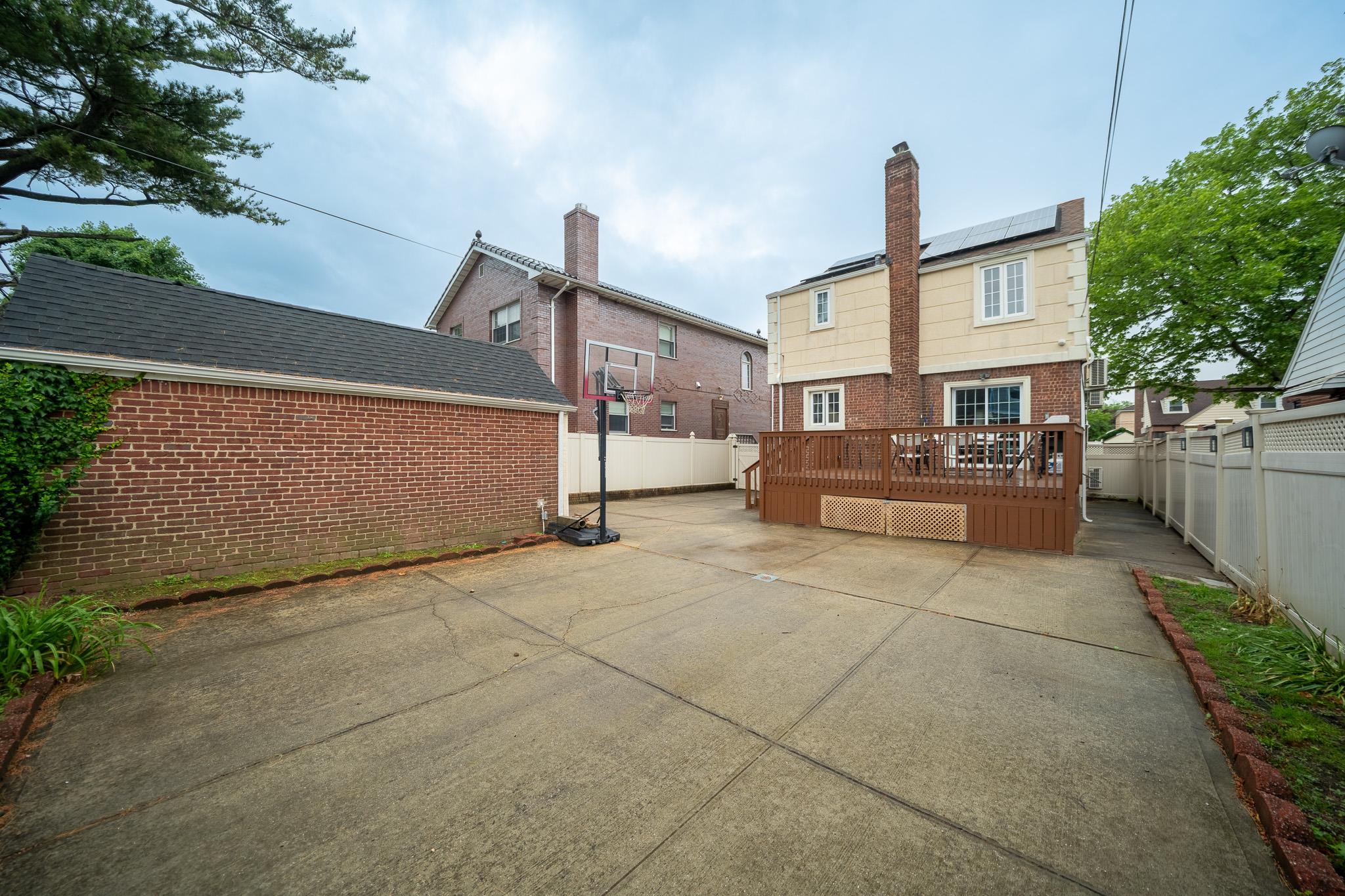 67-23 182nd Street, Fresh Meadows, NY 11365