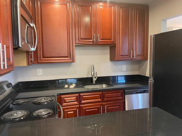 665 Chestnut Street, Cedarhurst, NY 11516