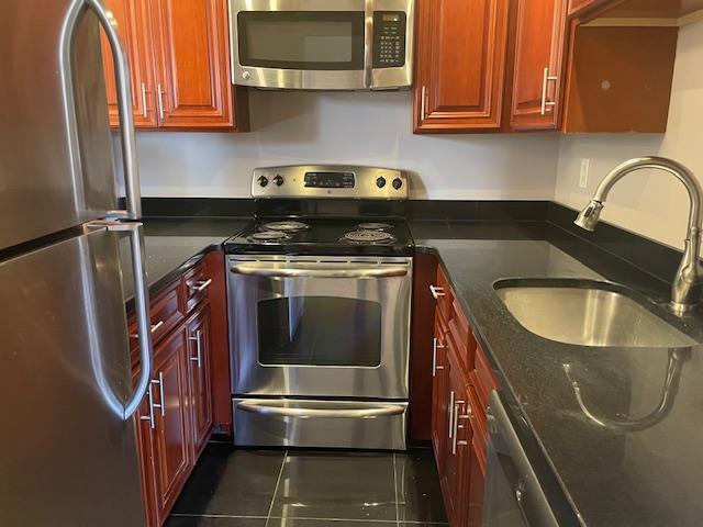 665 Chestnut Street, Cedarhurst, NY 11516