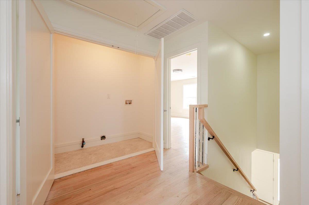 344 Bayview Avenue, Inwood, NY 11096