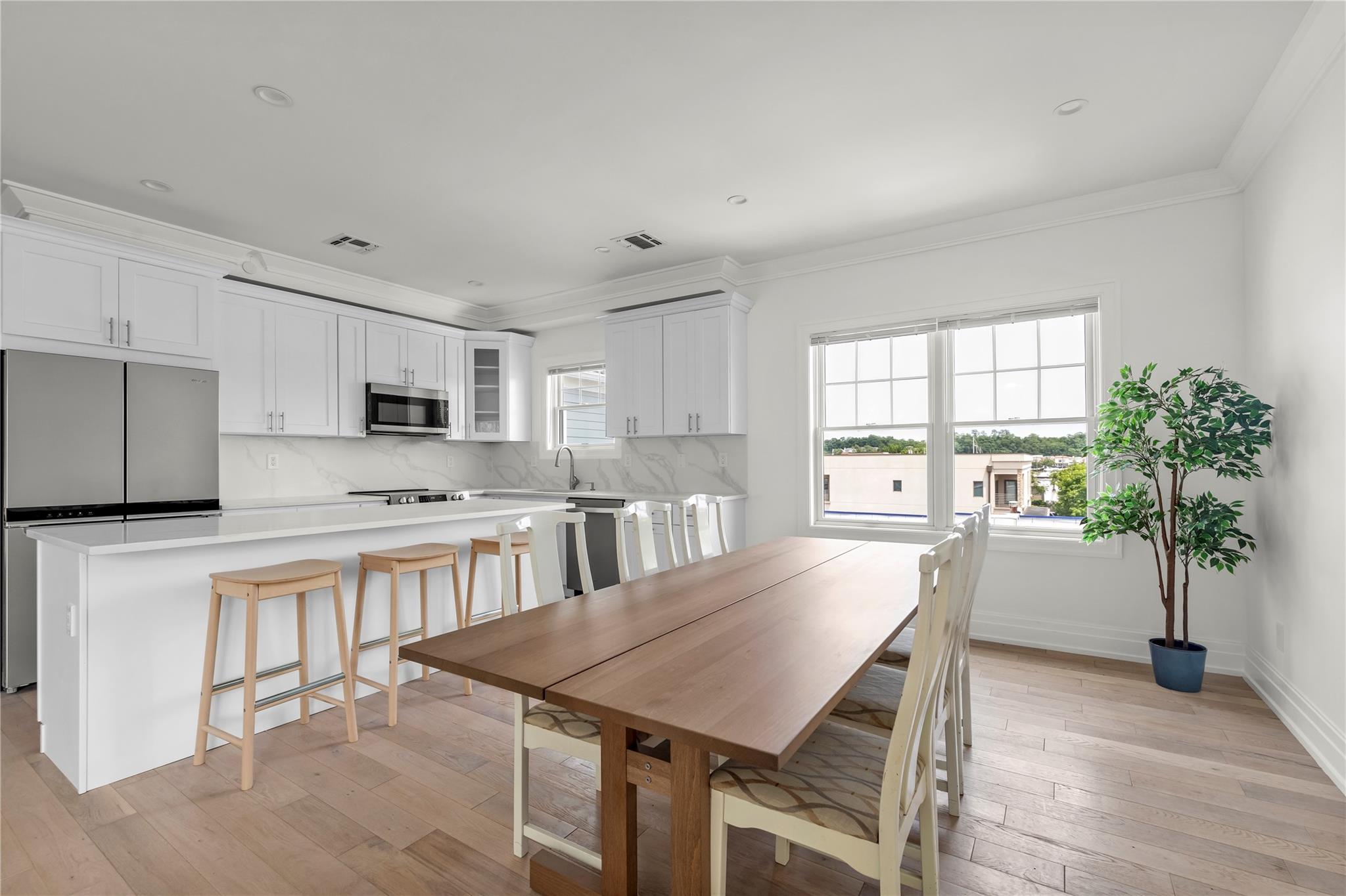 22 Sagamore Hill Drive # 1A, Port Washington North, NY 11050