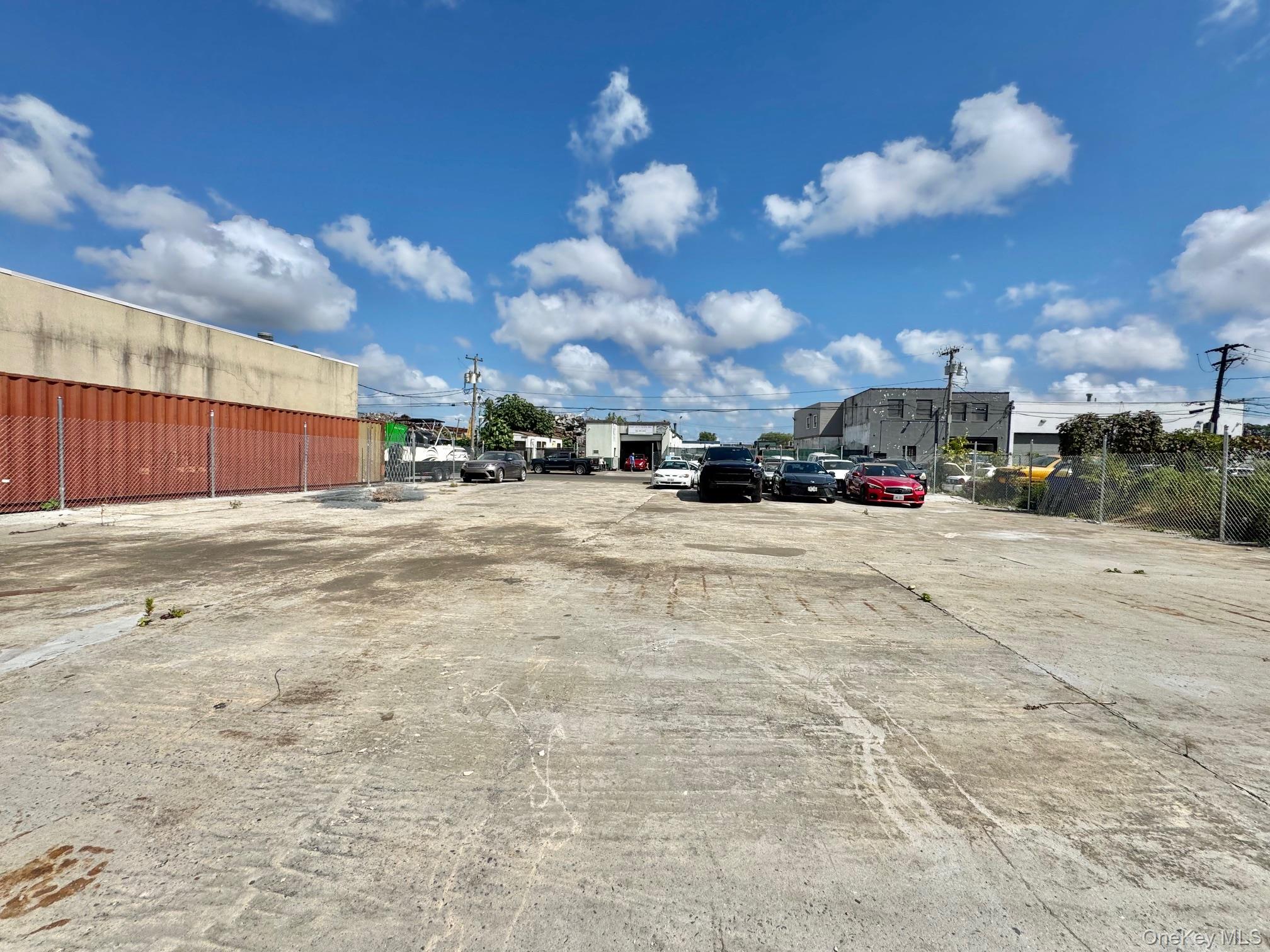 88 Urban Avenue, Westbury, NY 11590