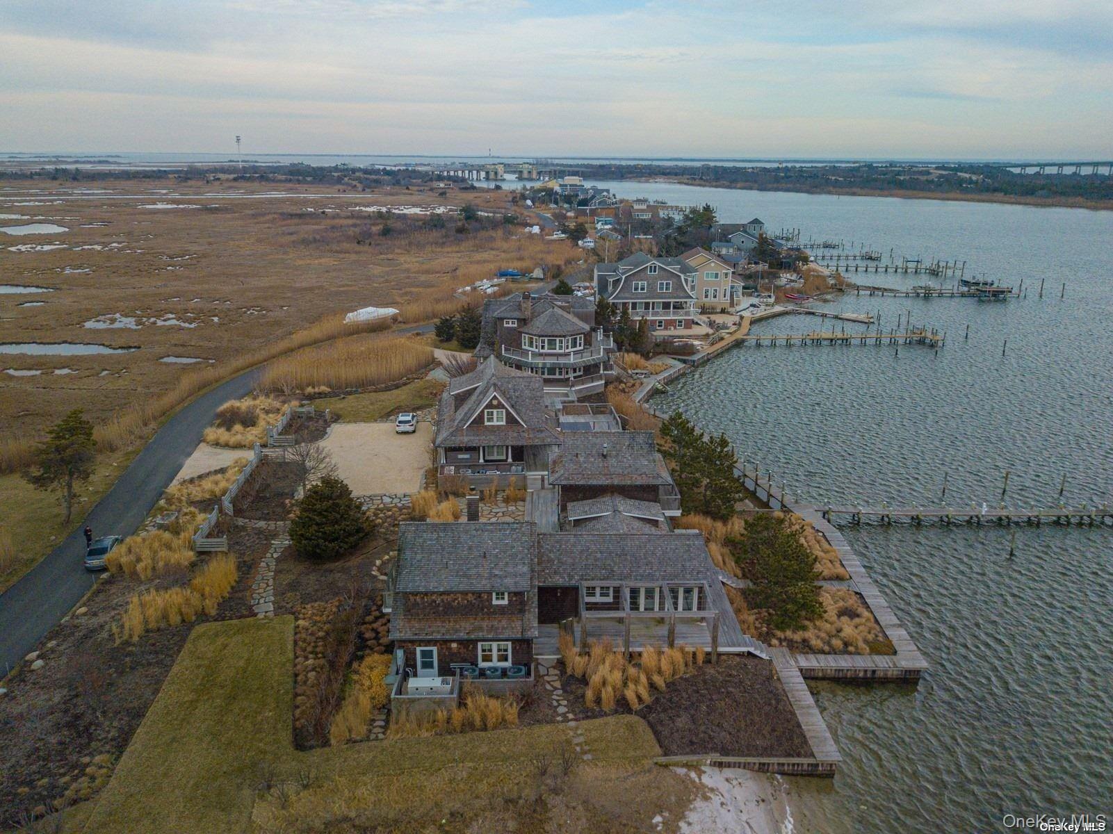 11 Captree Island, Babylon, NY 11702