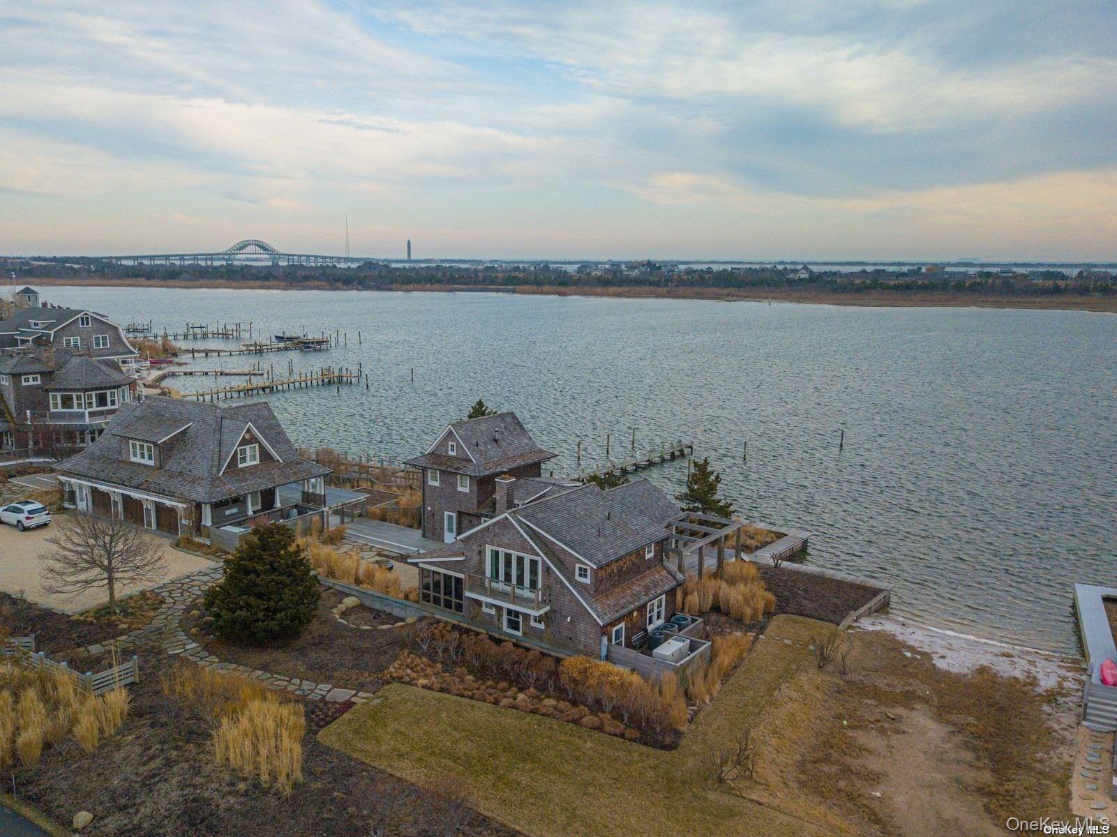 11 Captree Island, Babylon, NY 11702