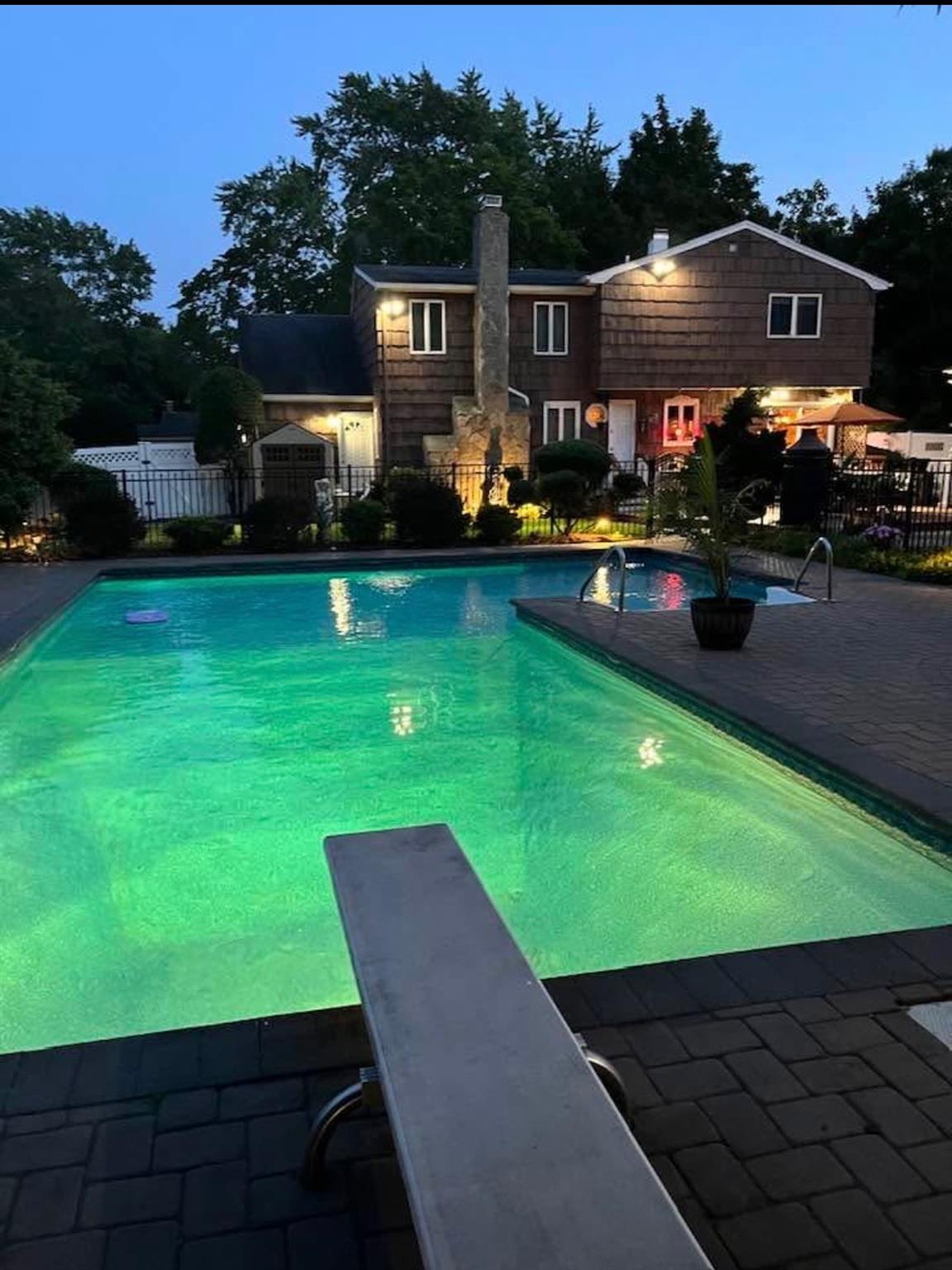 17 Wall Street, Port Jefferson Station, NY 11776