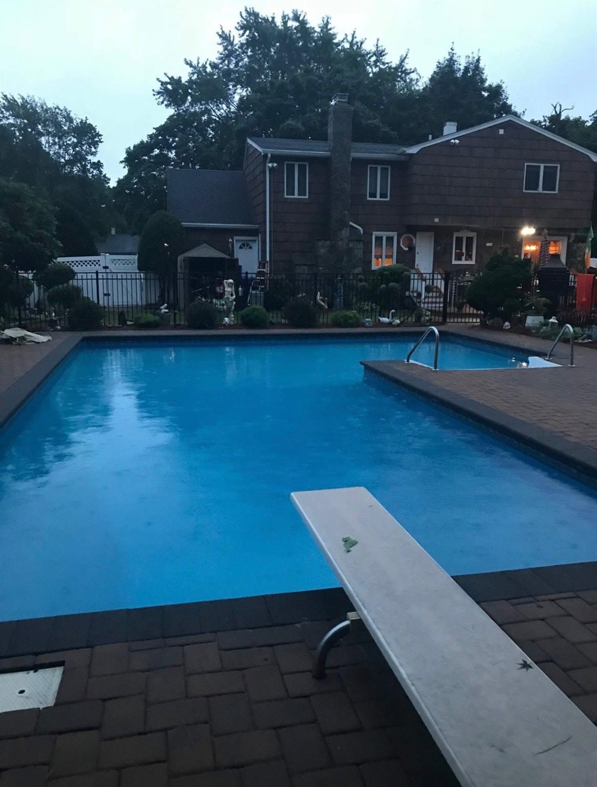 17 Wall Street, Port Jefferson Station, NY 11776