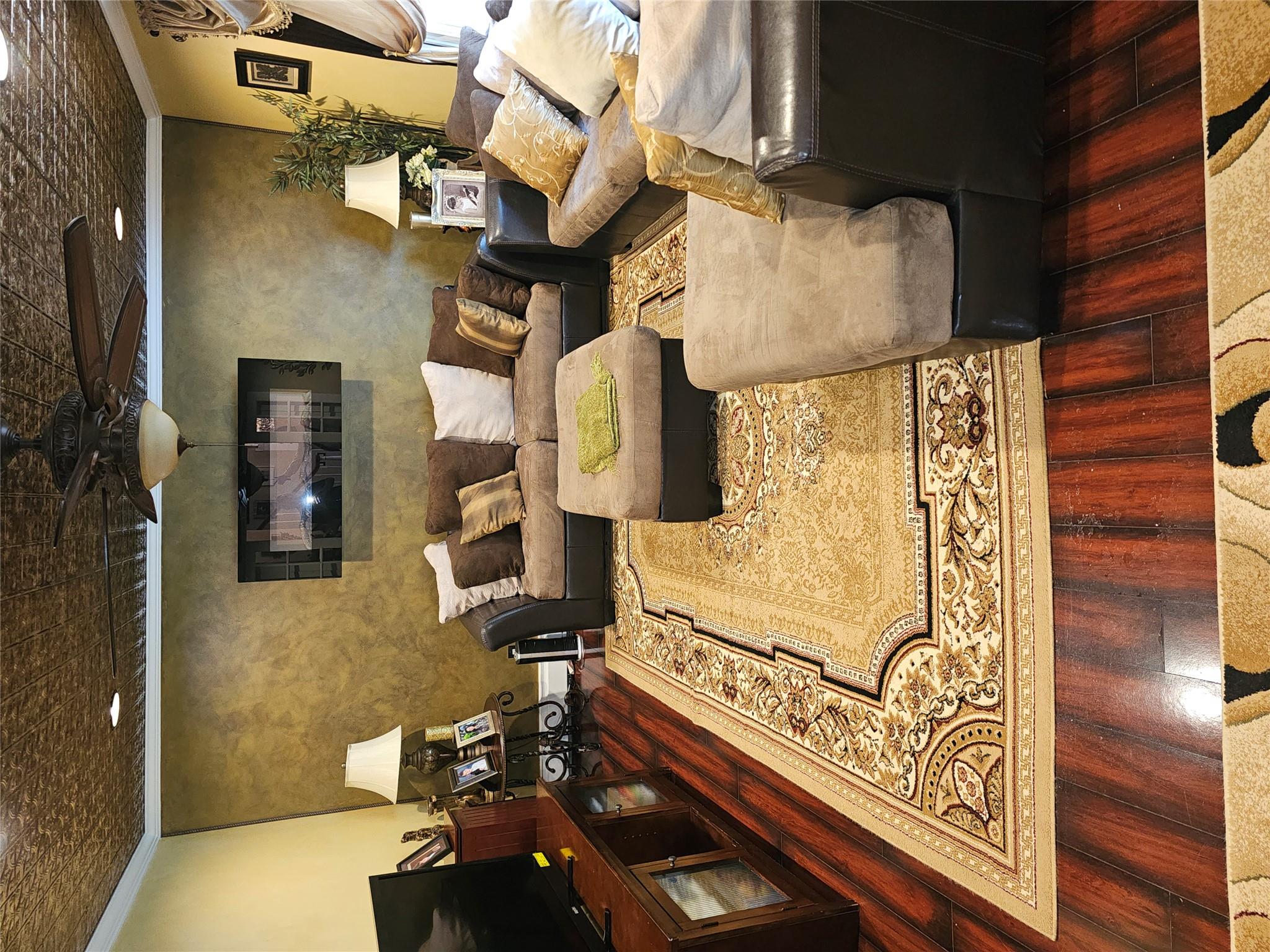 17 Wall Street, Port Jefferson Station, NY 11776